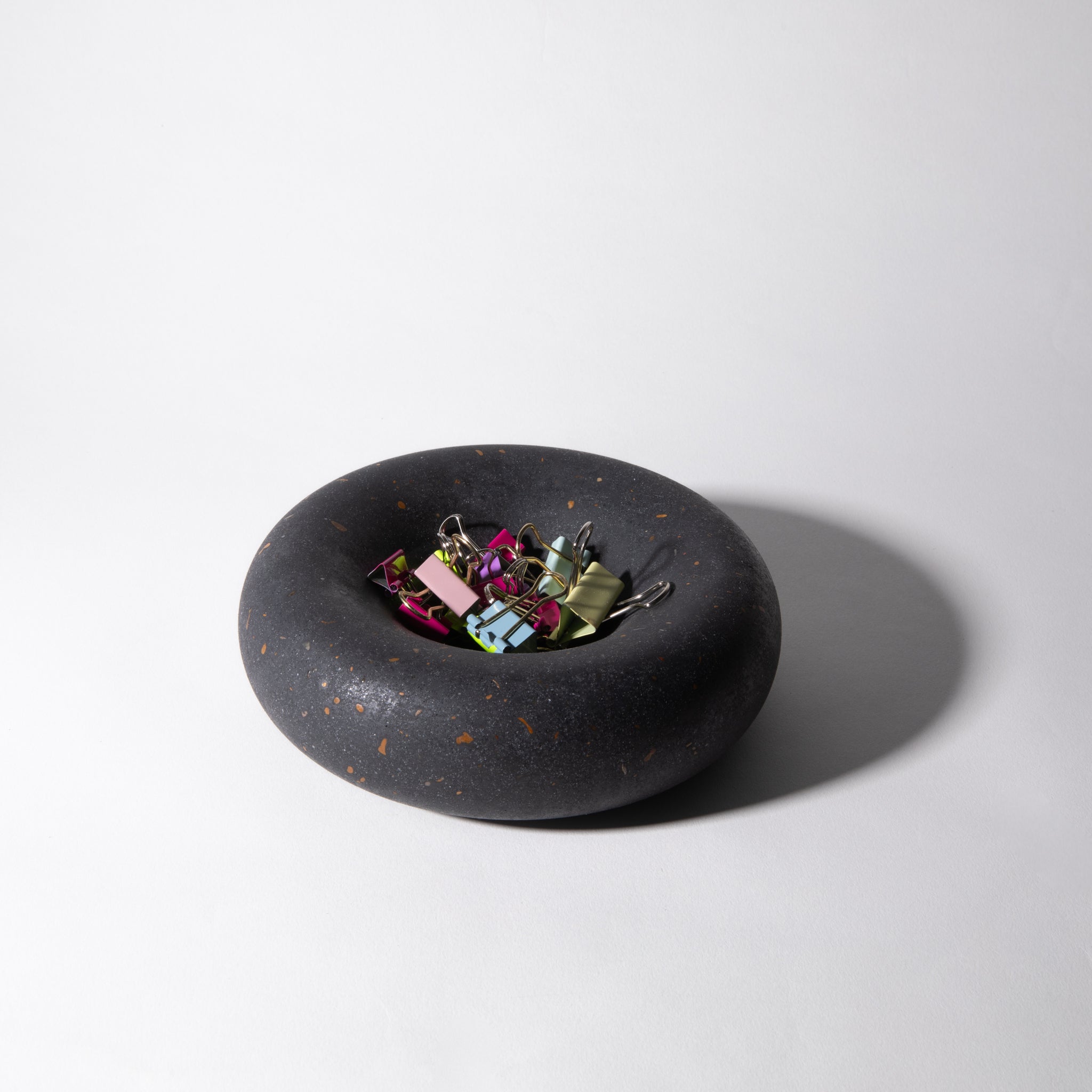 Pretti.Cool Bubble Catch All (Small) | Black Terrazzo