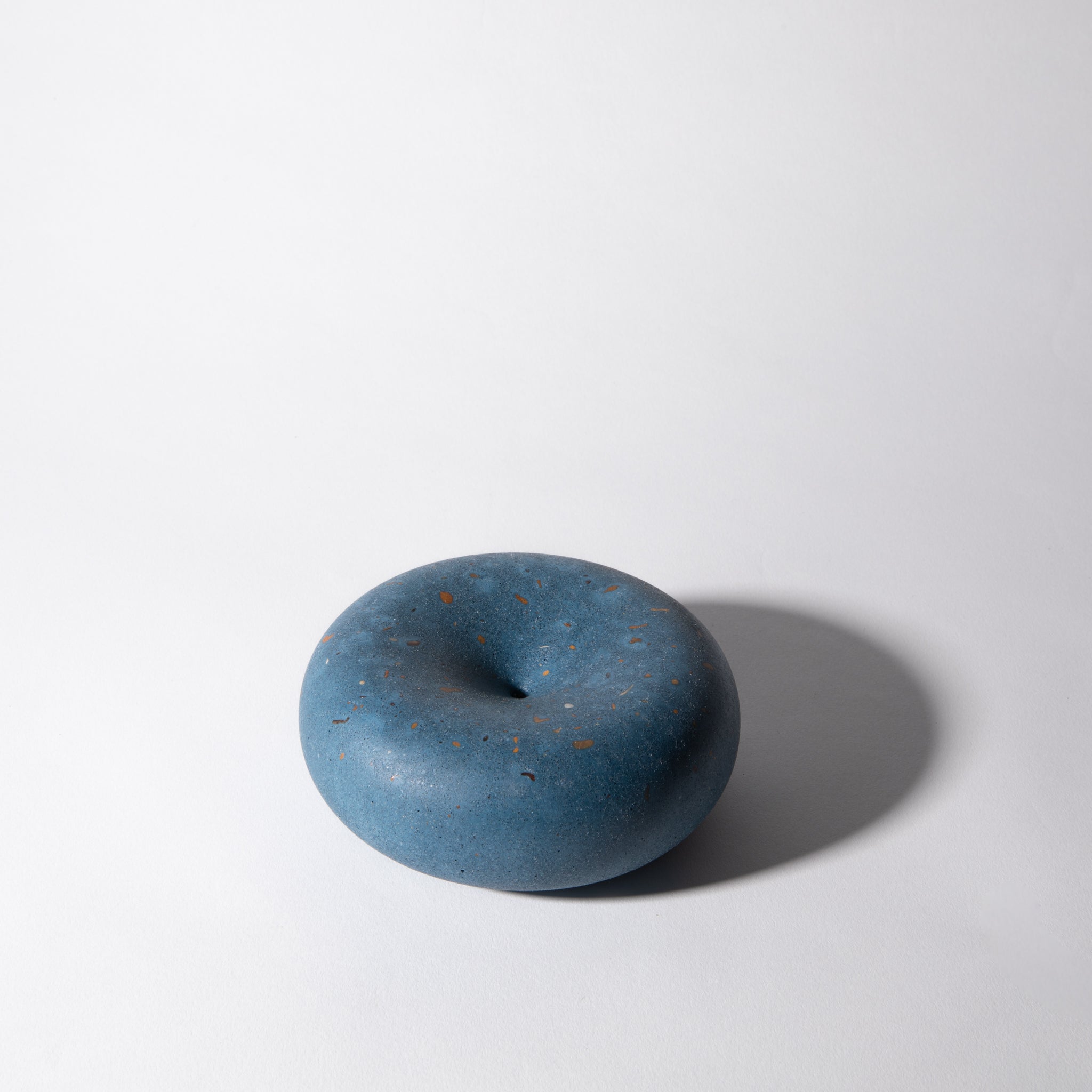 Pretti.Cool Bubble Incense Holder | Cobalt Terrazzo