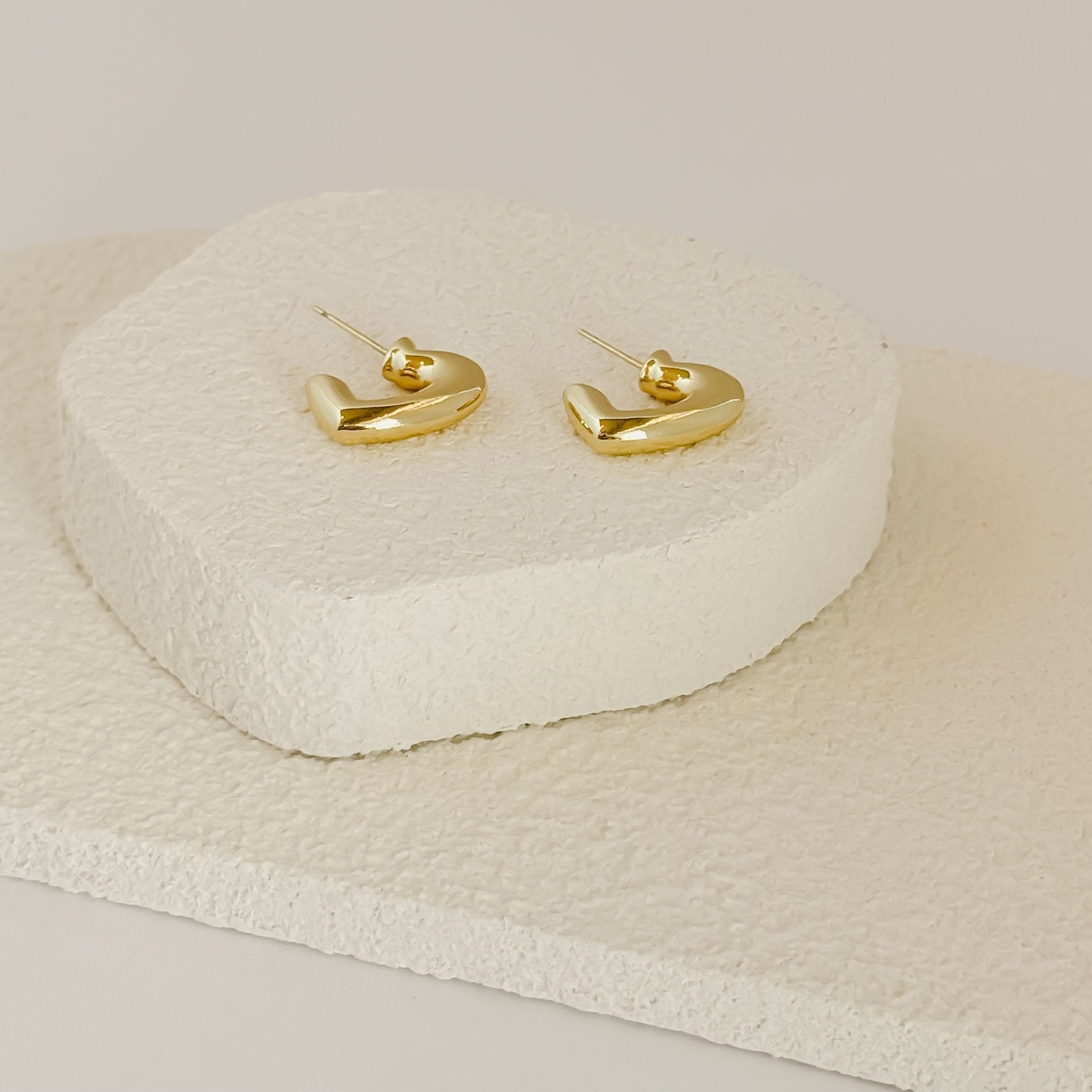 Rand Designs Abstract Heart Hoop Stud Earrings