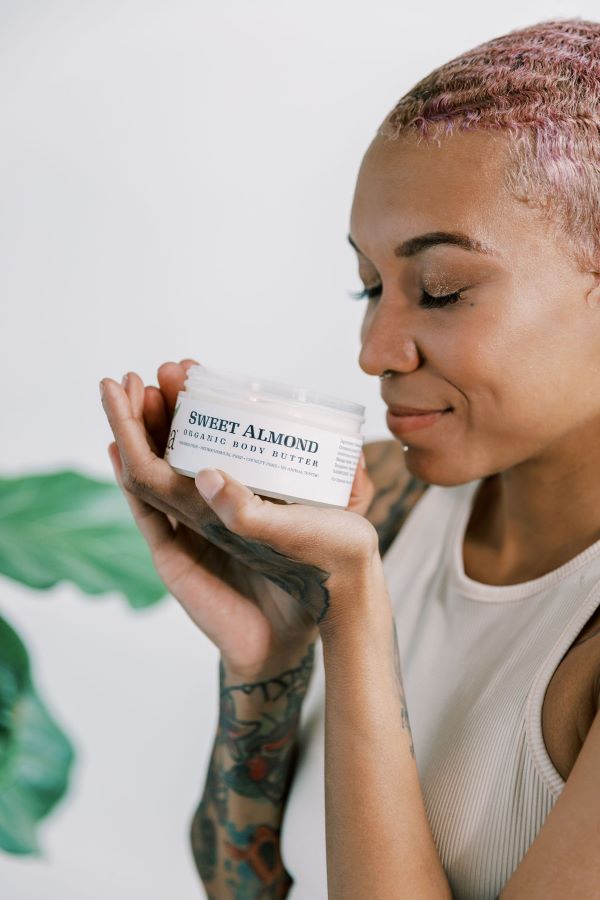Una Biologicals® Sweet Almond Body Butter | Natural Body Lotion | Una Biologicals