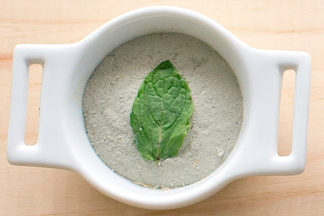 Una Biologicals® French Green Clay Firming Herbal Mask | Face Care | Una Biologicals Skin Care