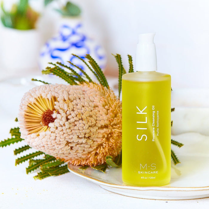 Silk Cleansing Oil with flower