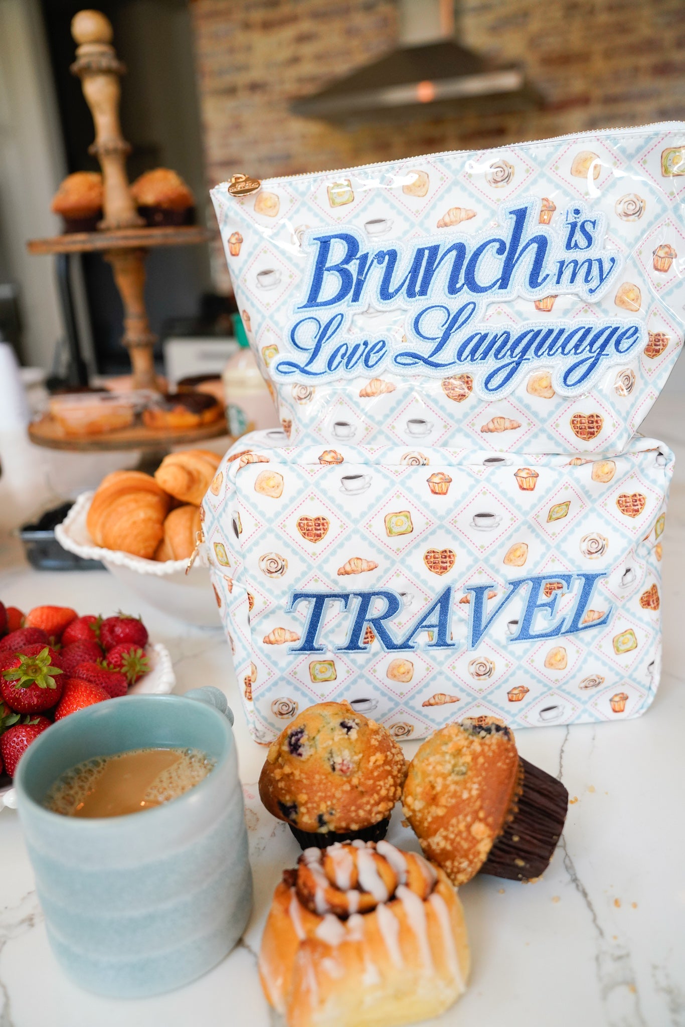 Travel XL - Blue Breakfast