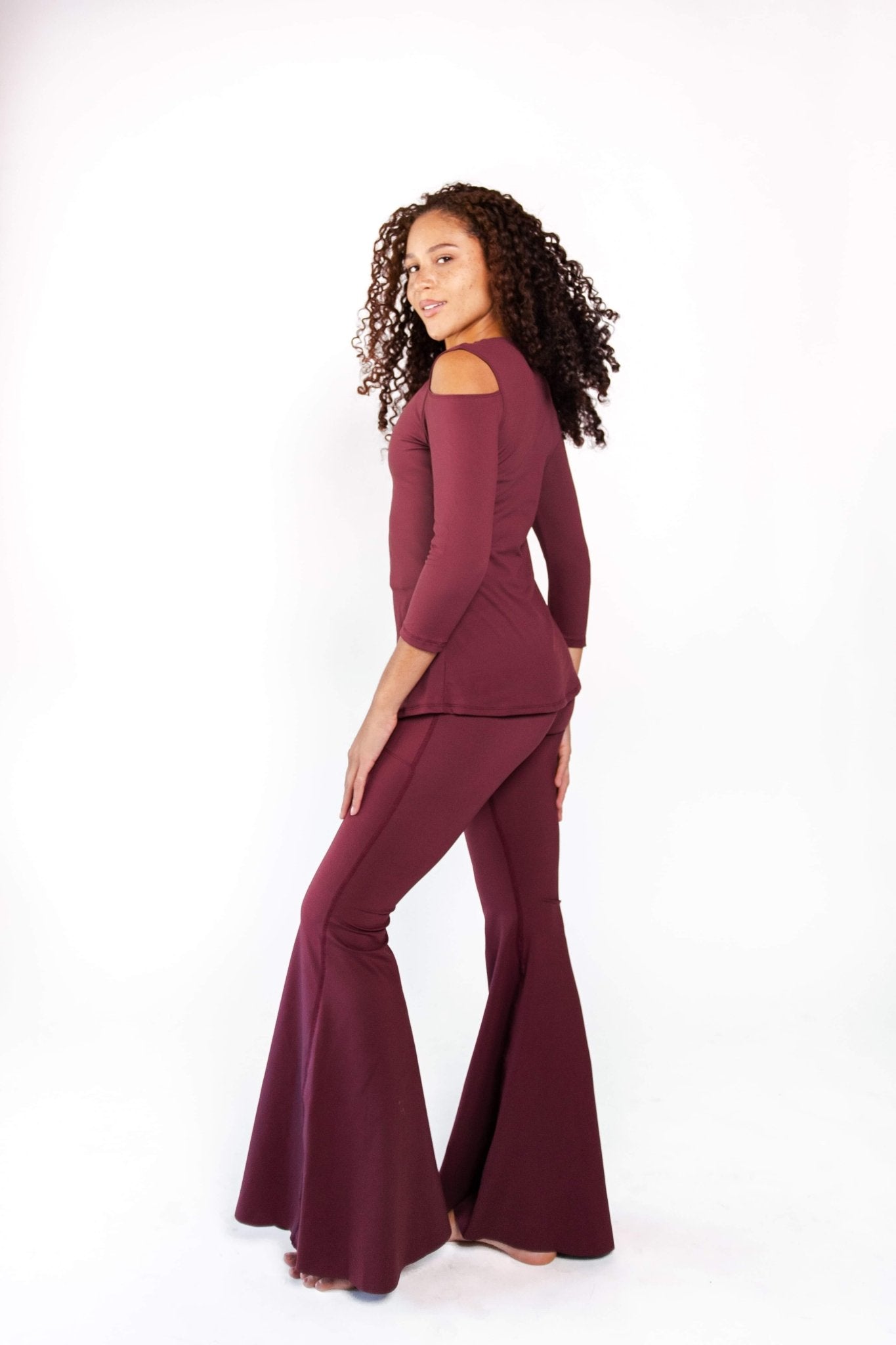 Yoga Democracy Open Shoulder Top - Maroon