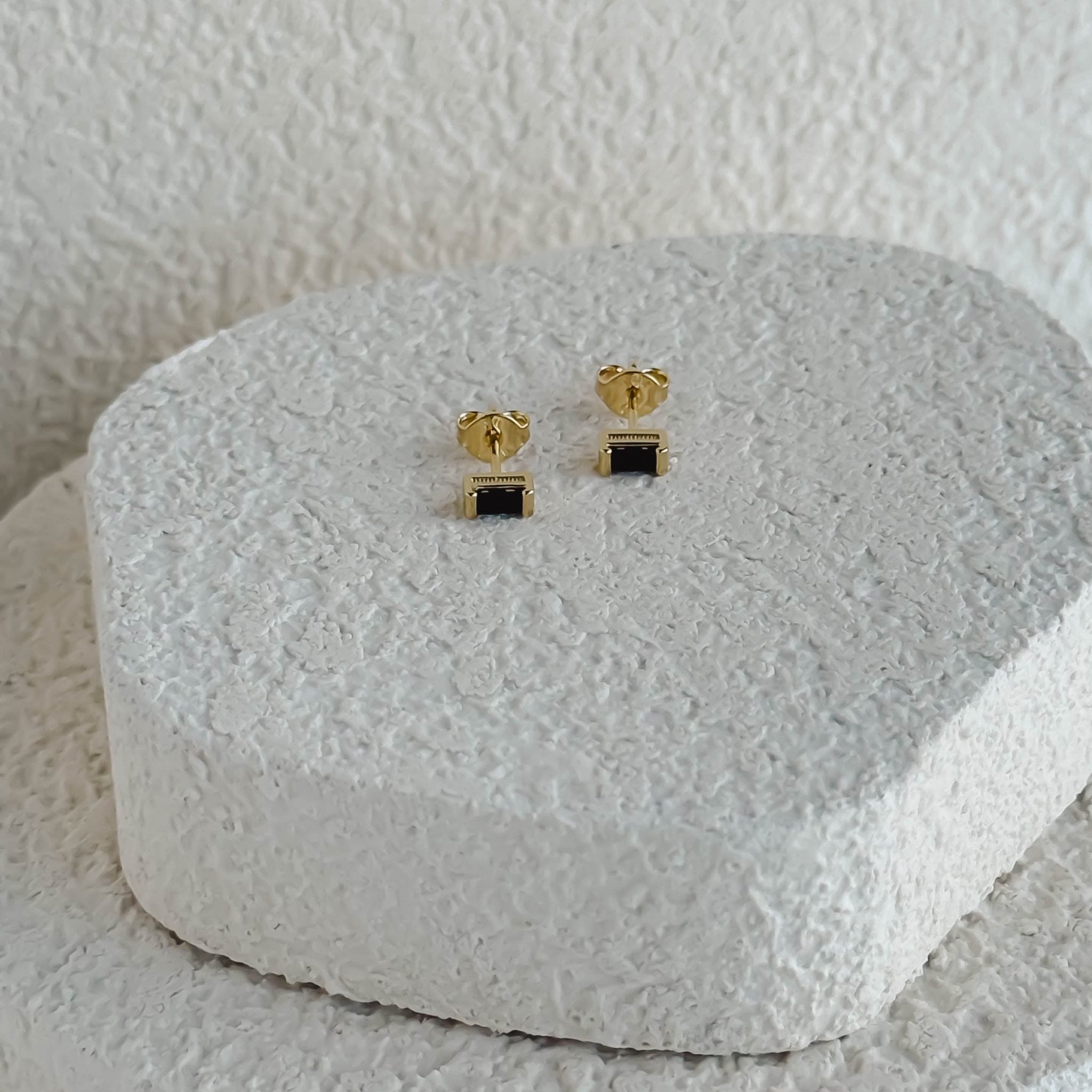 Rand Designs Henley Stud Earrings