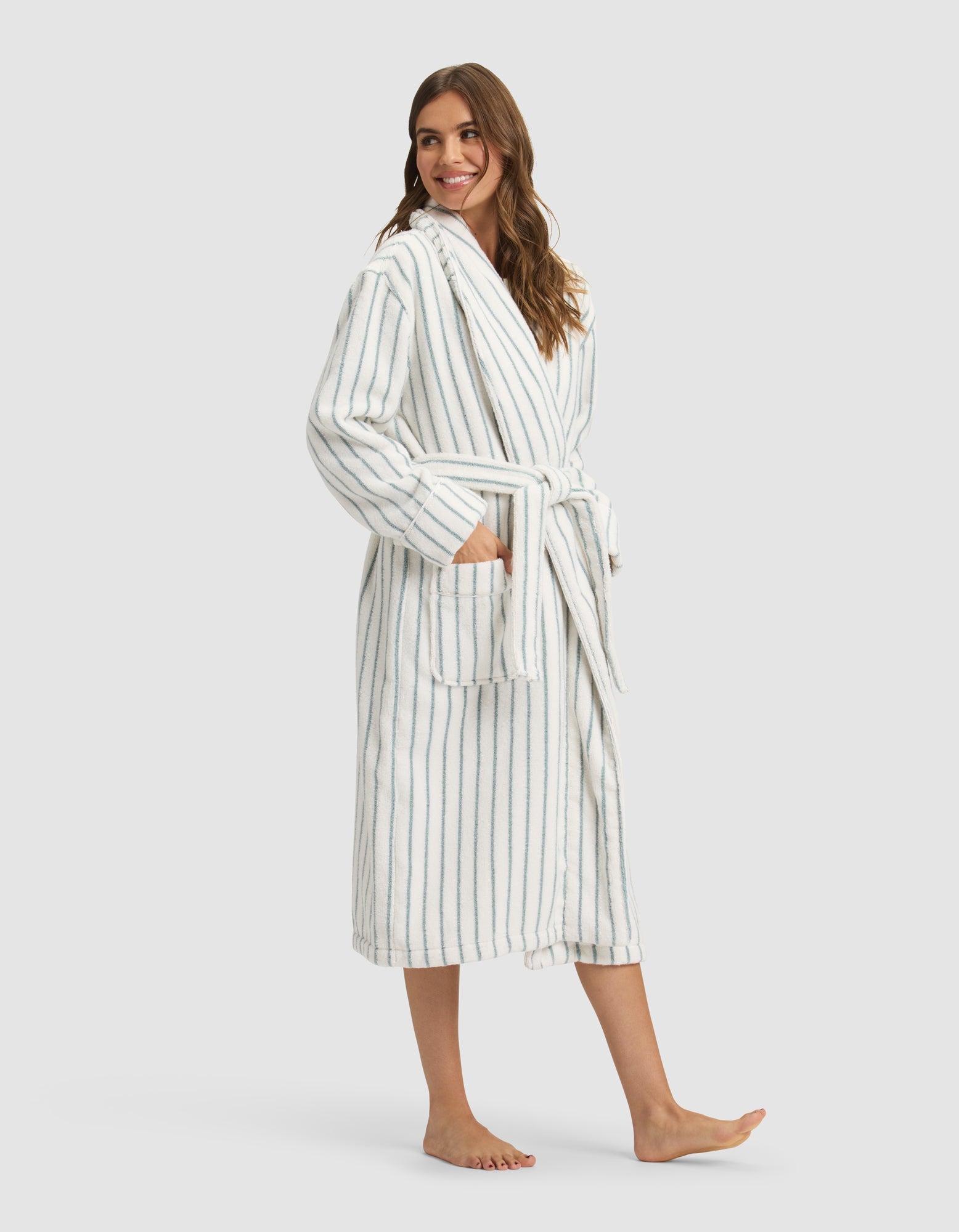 Cozy Earth Luxe Bath Robe