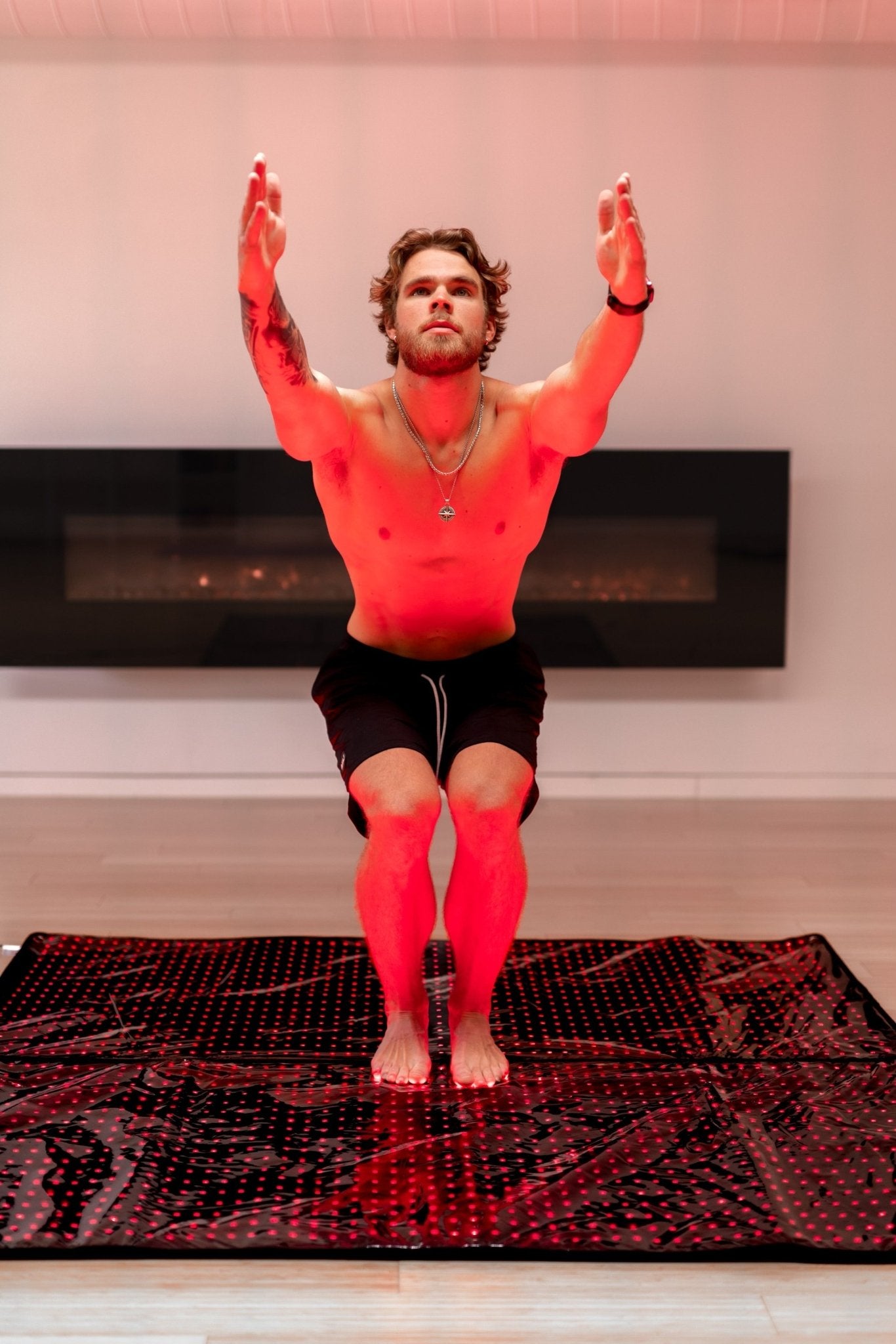 BioLight Cocoon - 360 - Degree Red Light Therapy Pod with Flexible Design for Home Wellness