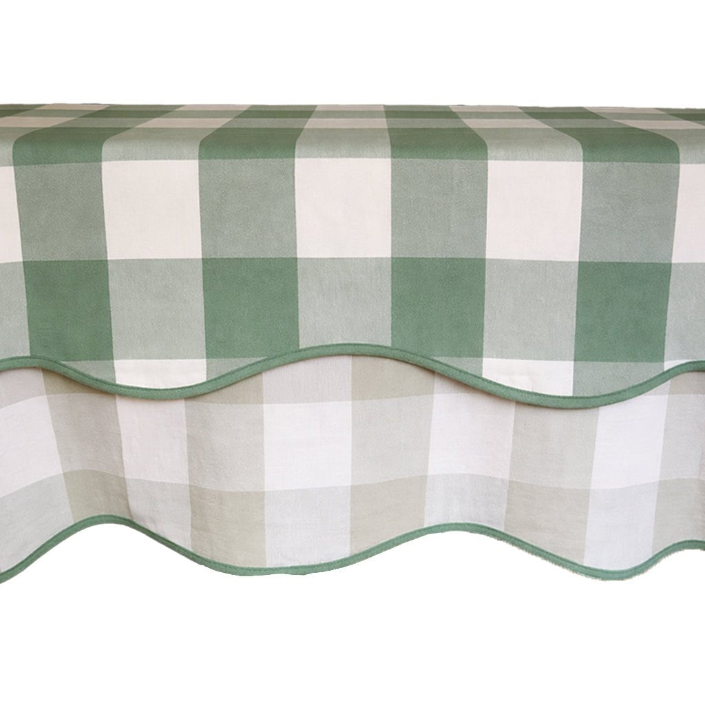 Casa Stilo Giardino Reversible Tablecloth in Verde/Blu