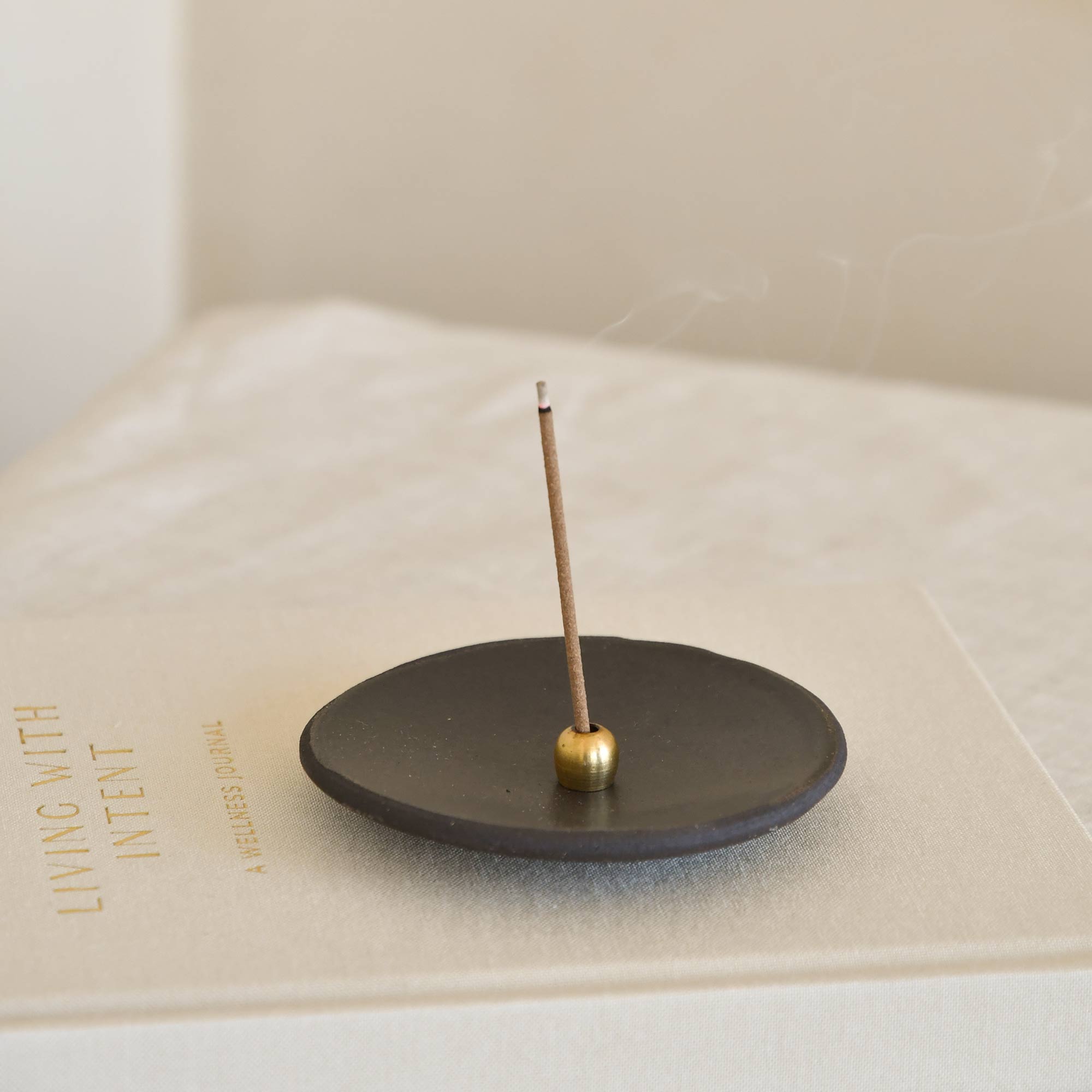 CEDAR AND MYRRH Ellipse Brass Incense Holder
