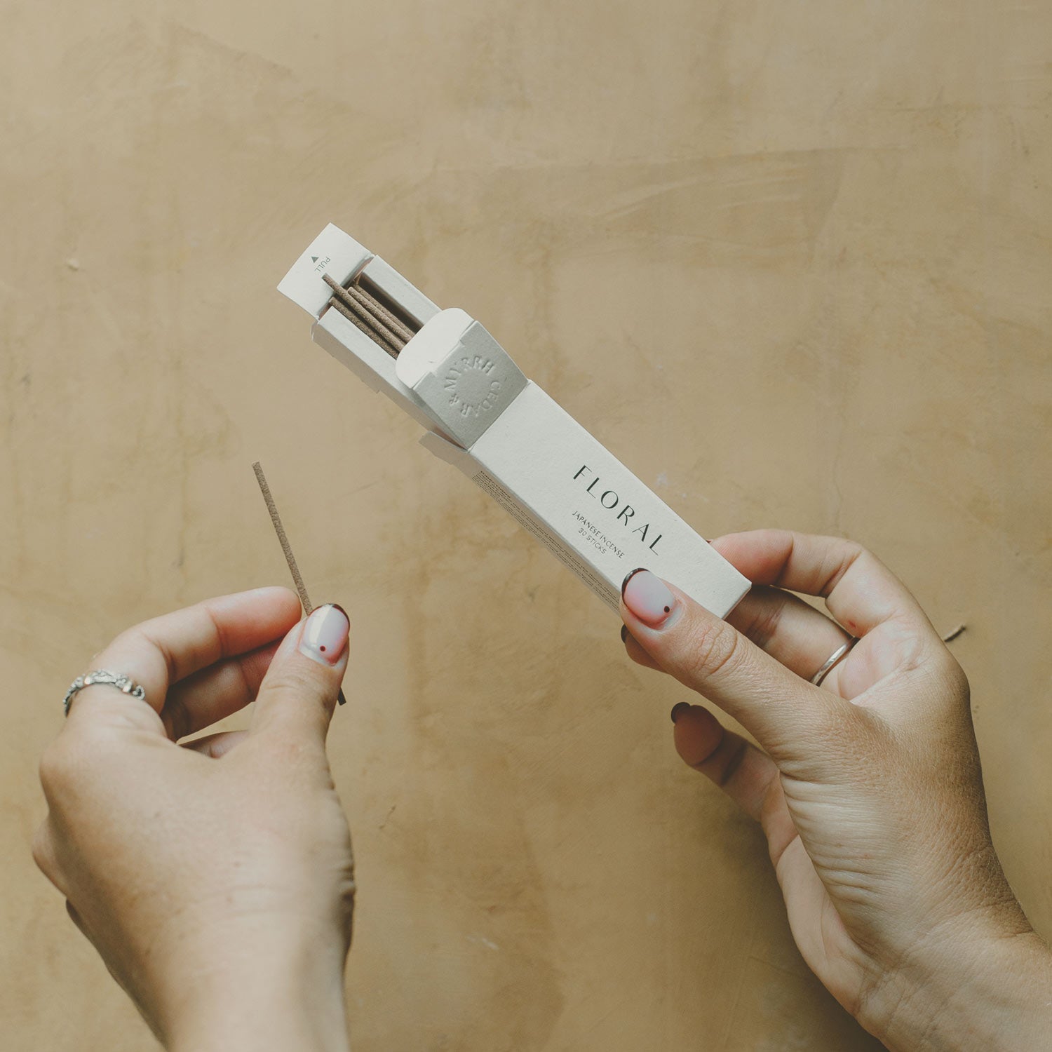 CEDAR AND MYRRH Jasmine Japanese Incense Set | 30 sticks