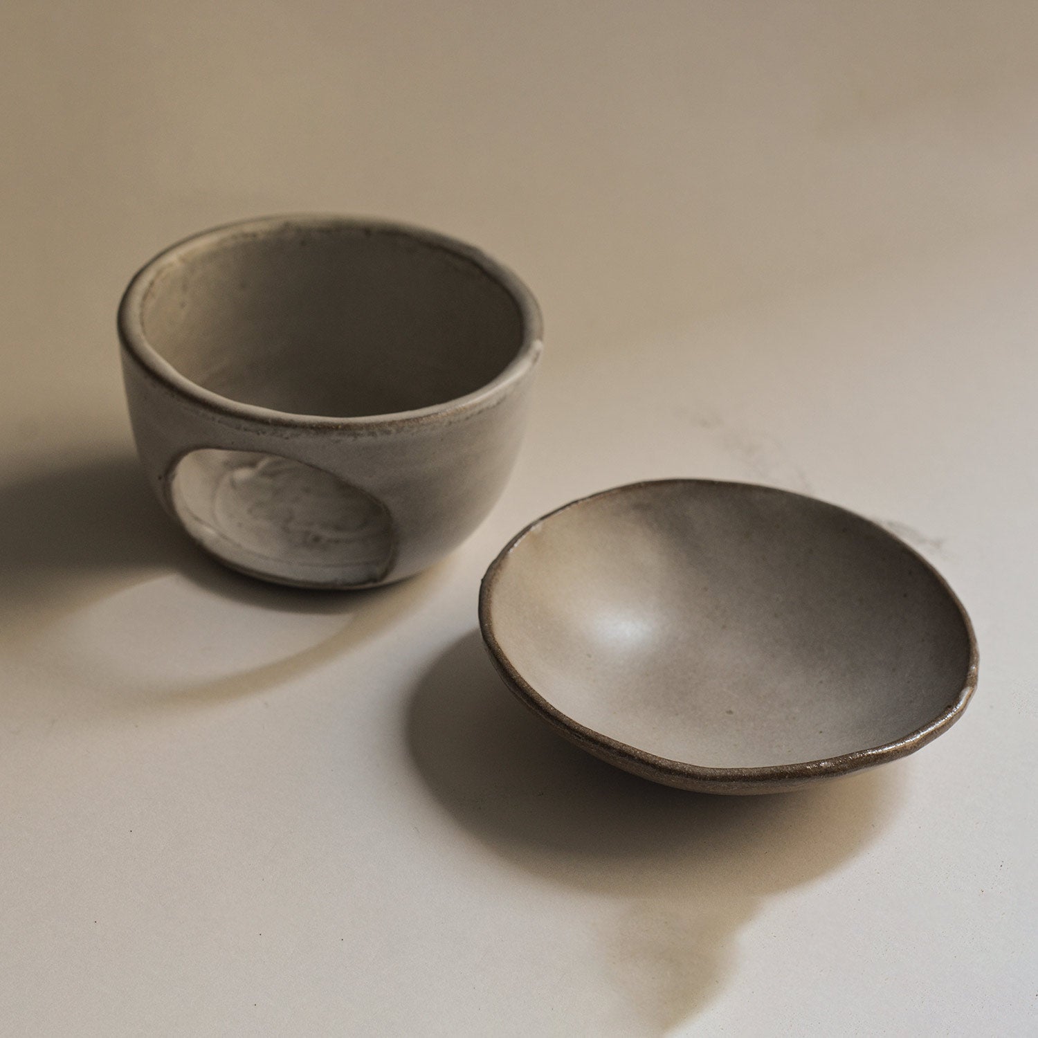 CEDAR AND MYRRH Sand Ceramic Oil Burner Set