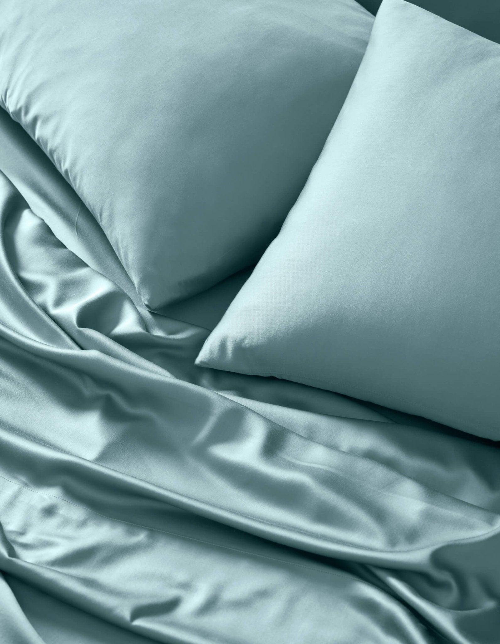 Cozy Earth Bamboo Bedding Deluxe Bundle - Down Alternative