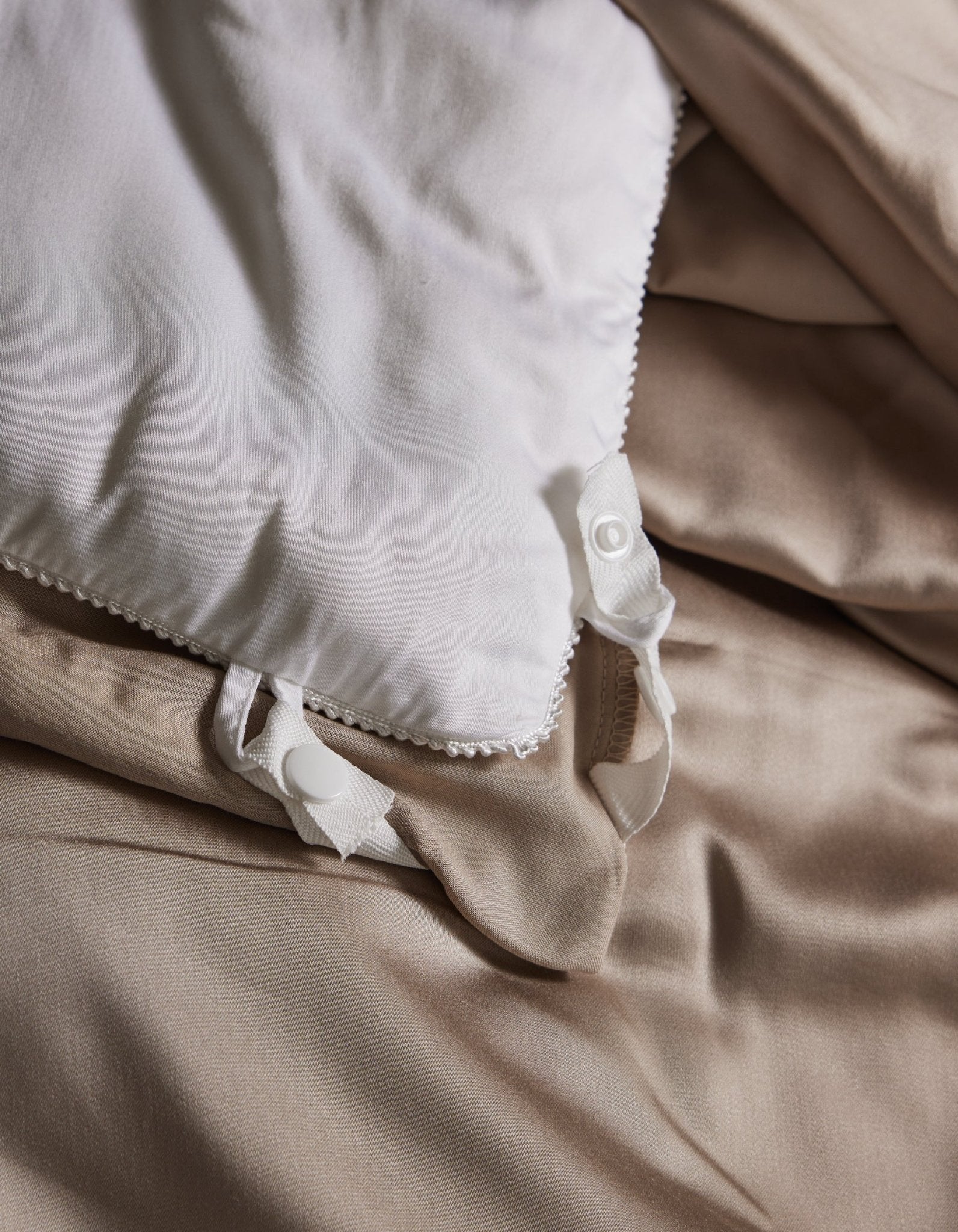 Cozy Earth Bamboo Viscose Comforter