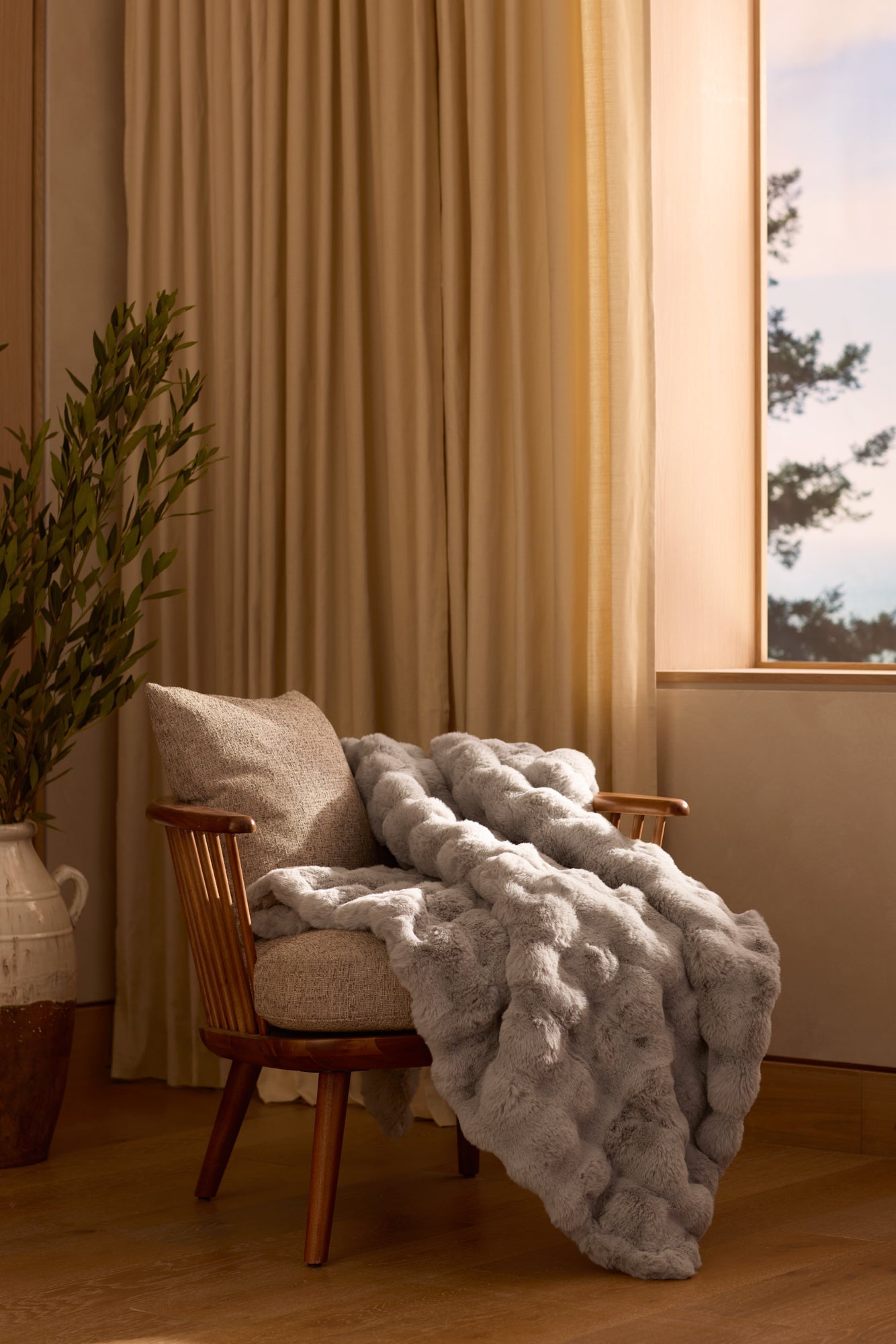 Cozy Earth Bubble Cuddle Blanket