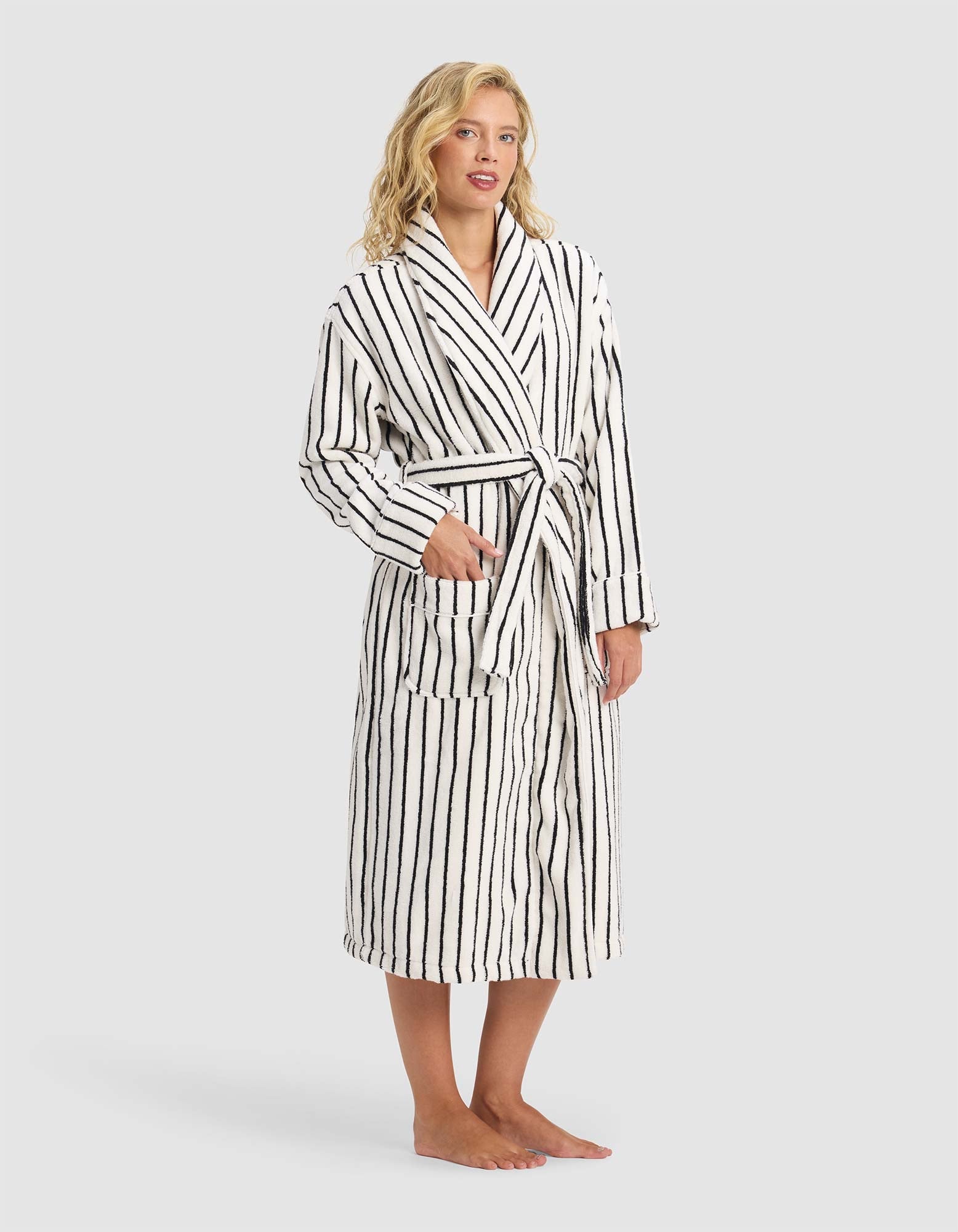 Cozy Earth Luxe Bath Robe
