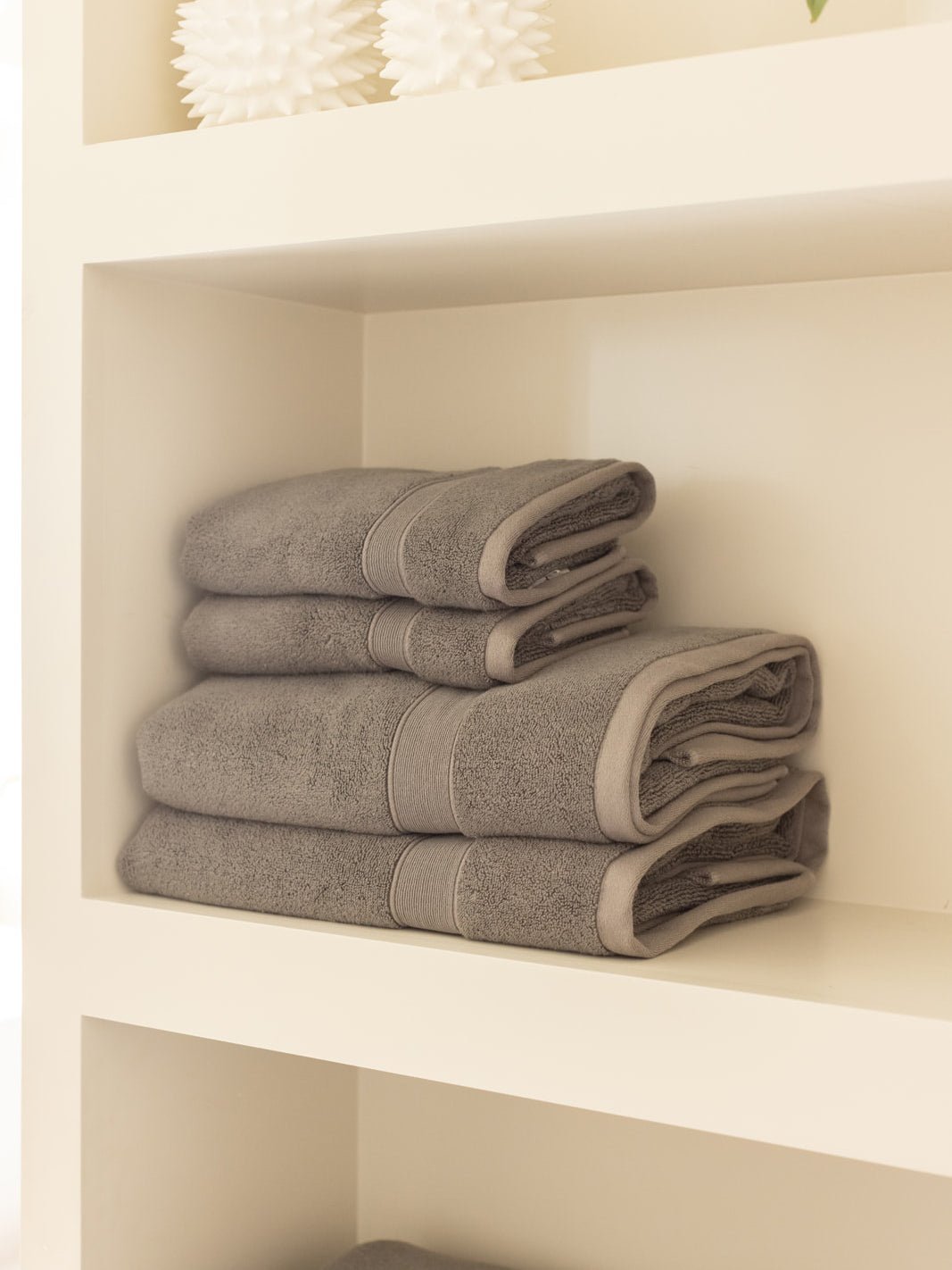 Cozy Earth Luxe Bath Towel Set