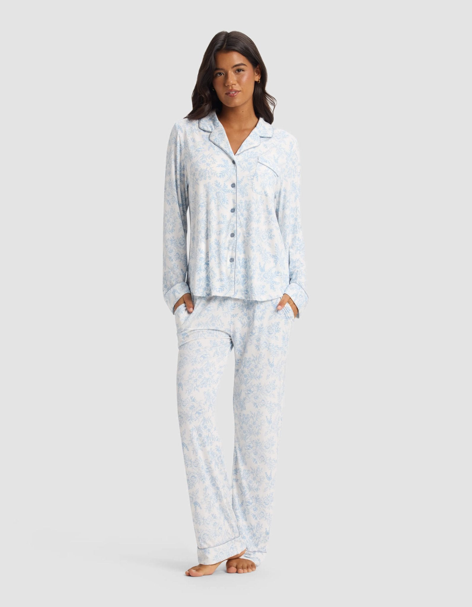 Cozy Earth Women's Bamboo Stretch - Knit Long Sleeve Pajama Set