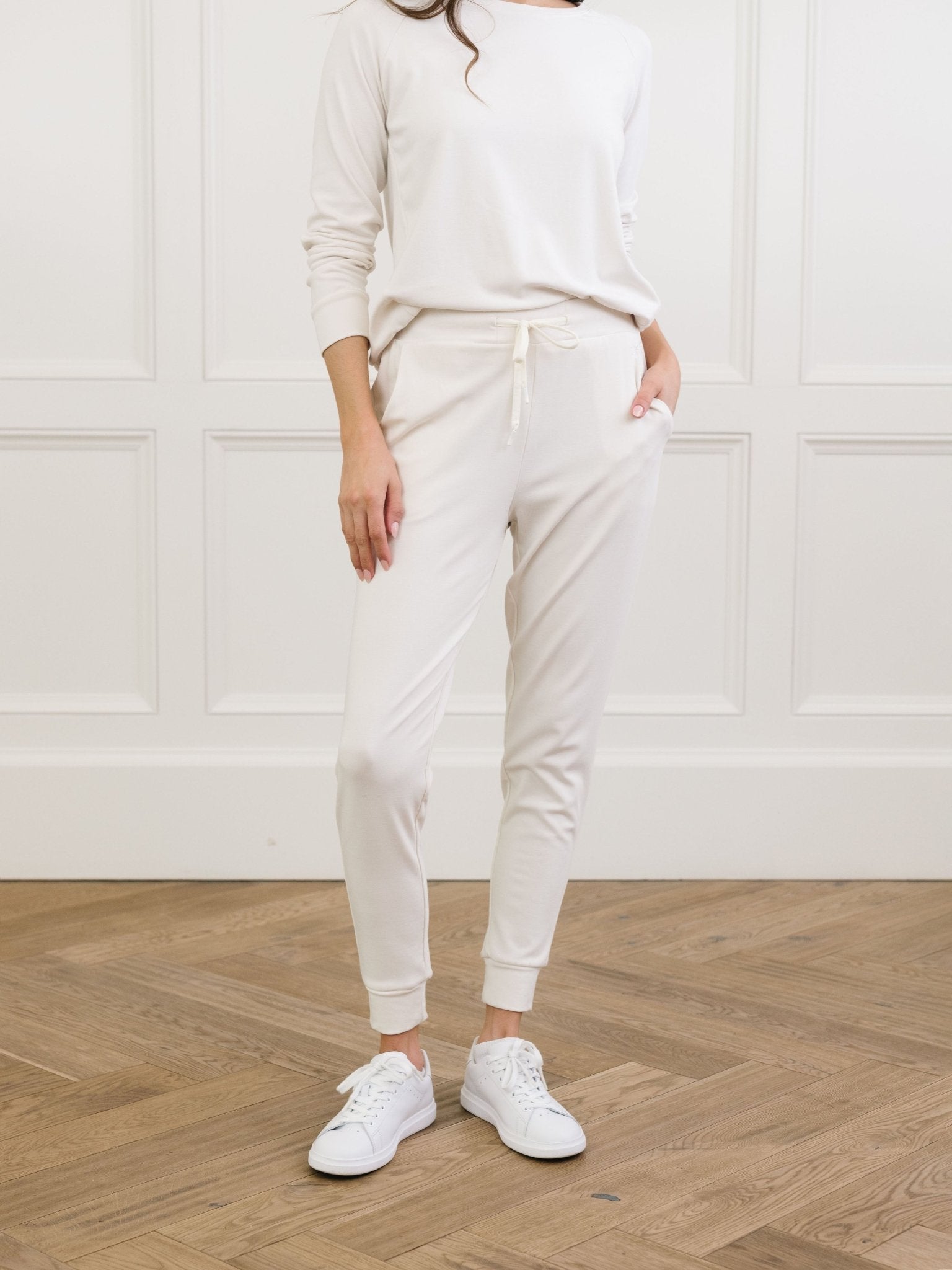 Cozy Earth Women's Brushed Bamboo Jogger Set