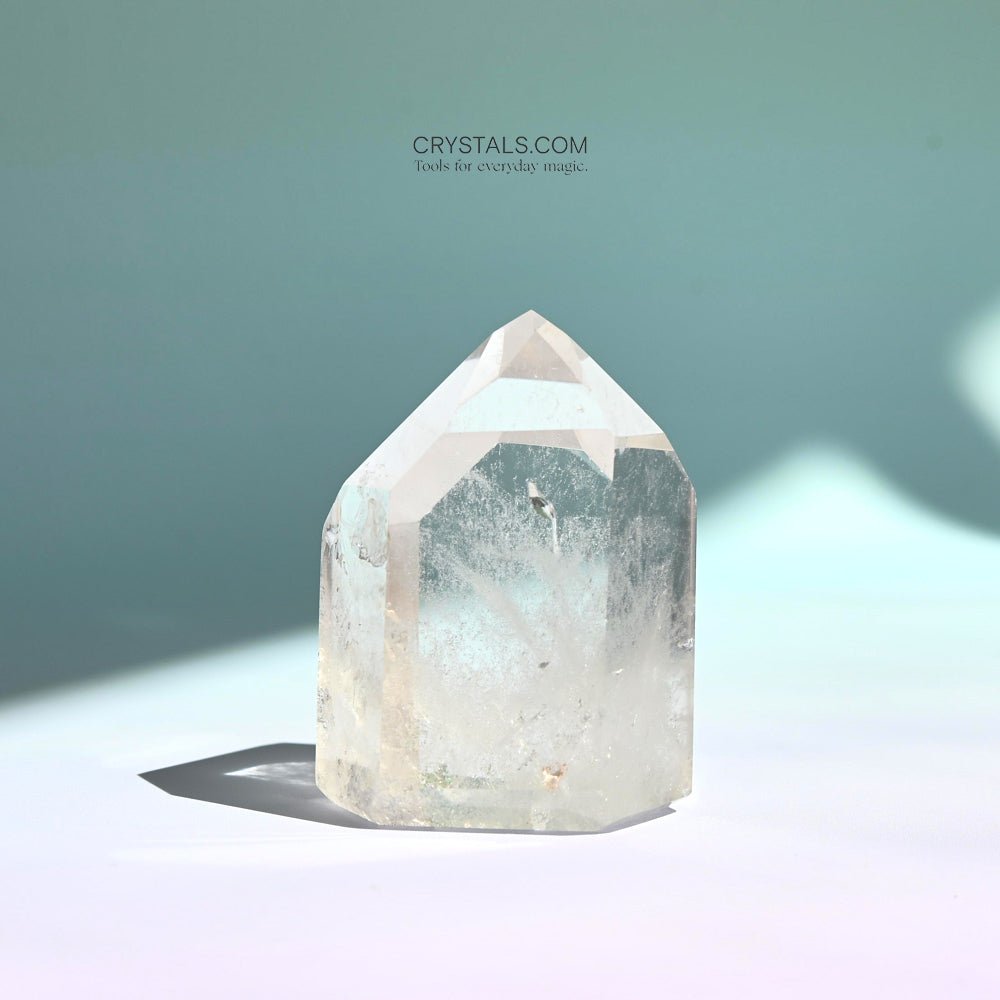 CRYSTALS.COM AA Quartz Point