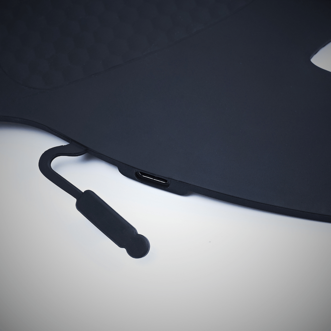 ECO FACE PLATINUM proCLEAR LED Mask (Jet Black)