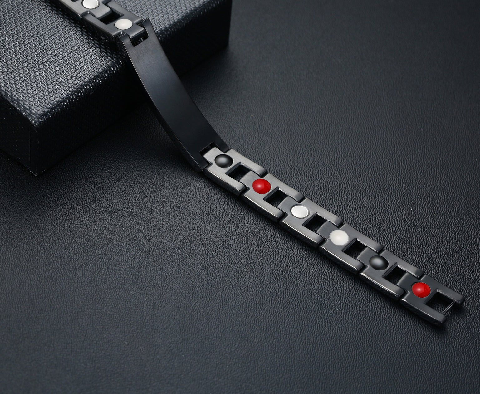 HealthyLine Ceramic and Stainless Steel Energy Bracelet 4 - in - 1. White & Silver Color. Model CEB042