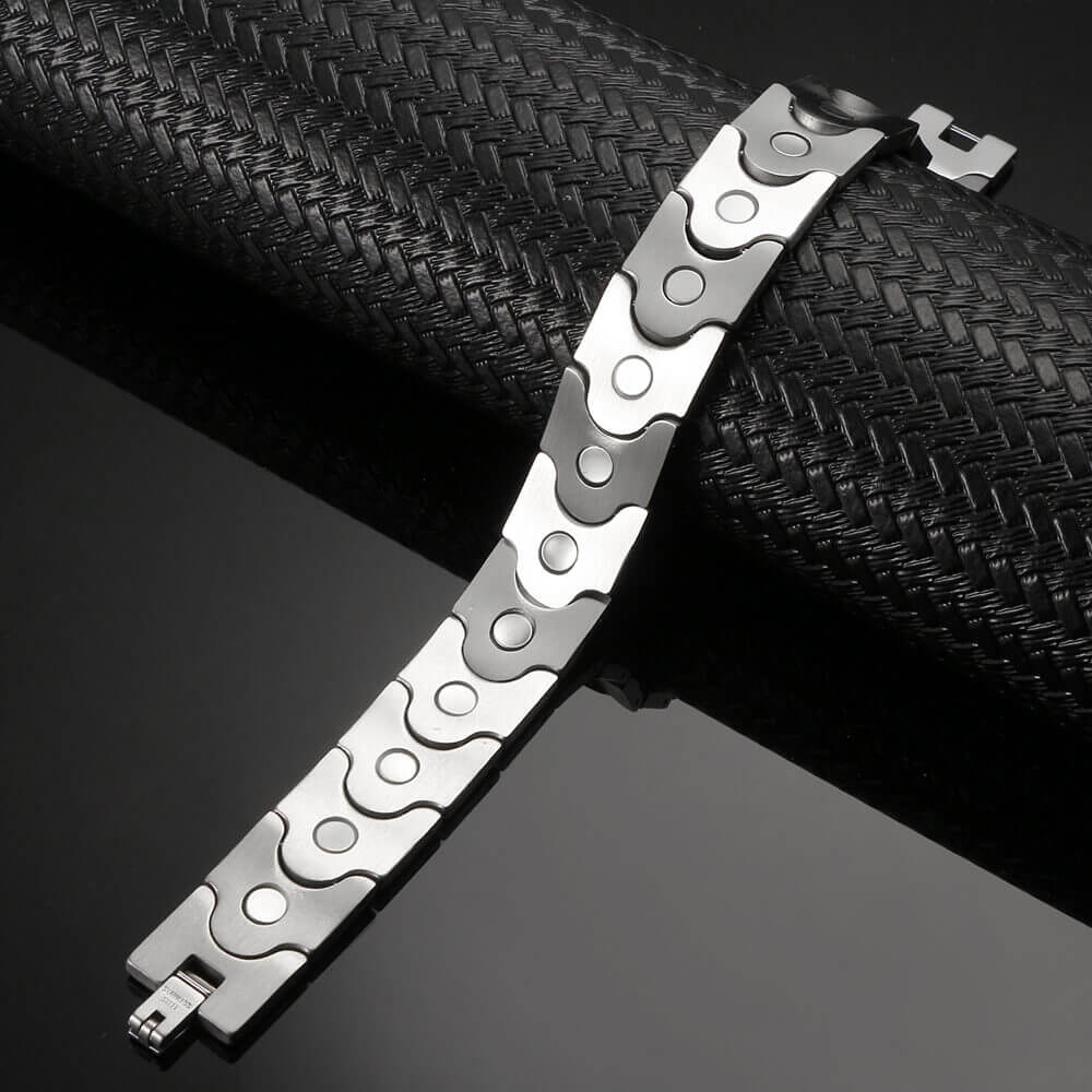 HealthyLine Stainless Steel Magnetic Bracelet. 2 Colors available. Model B066