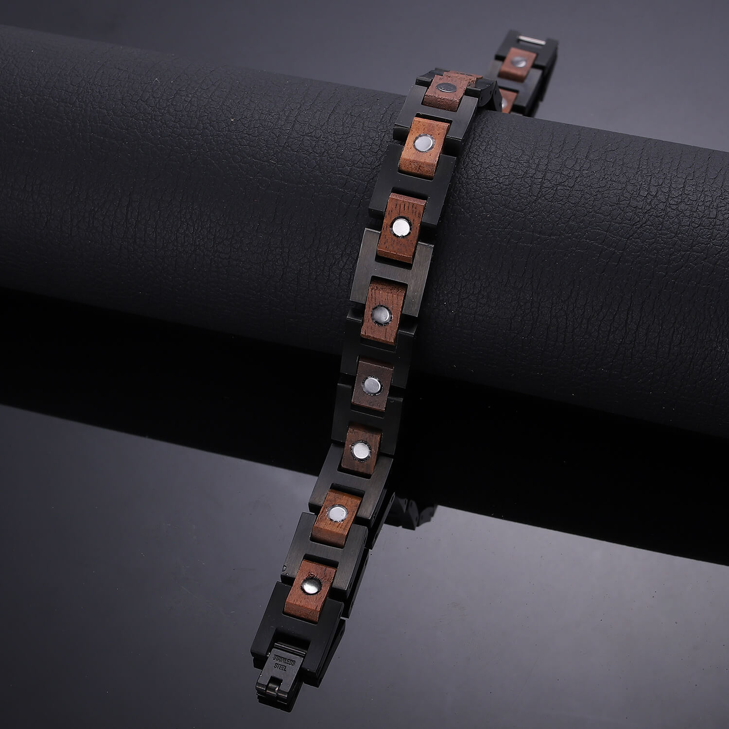 HealthyLine Wood and Stainless Steel Magnetic Bracelet. 2 Colors available. Model WB010