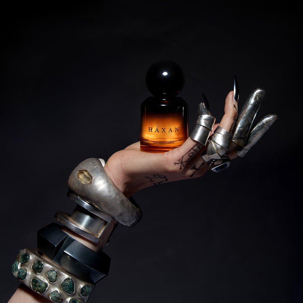 HERETIC PARFUM HÄXAN