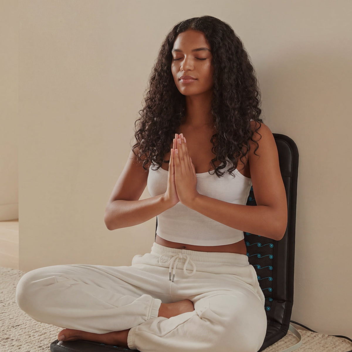 HigherDOSE PEMF Go Mat for on-the-go grounding and recovery