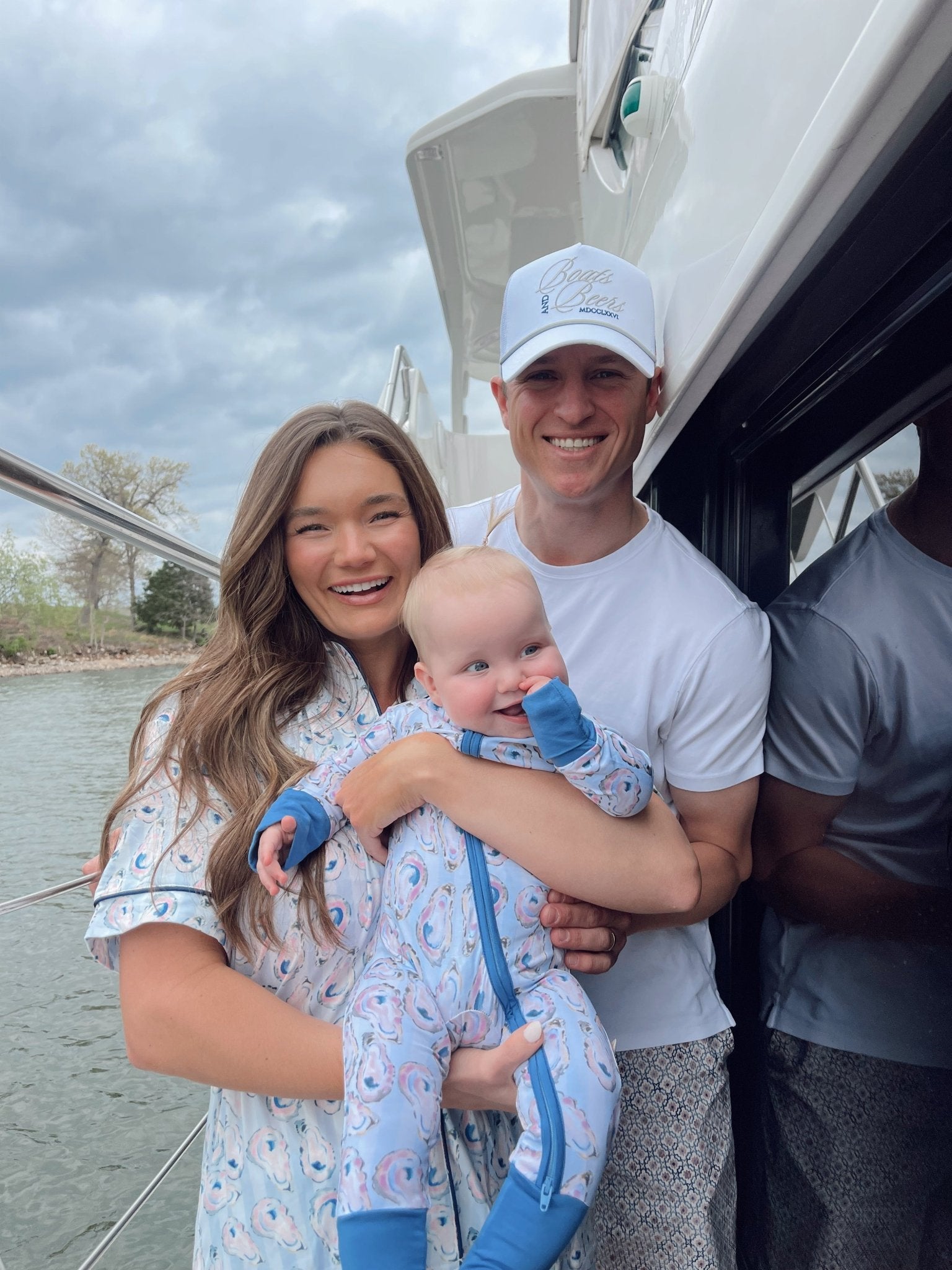 KenzKustomz Blue Oysters - Bamboo Sleeper