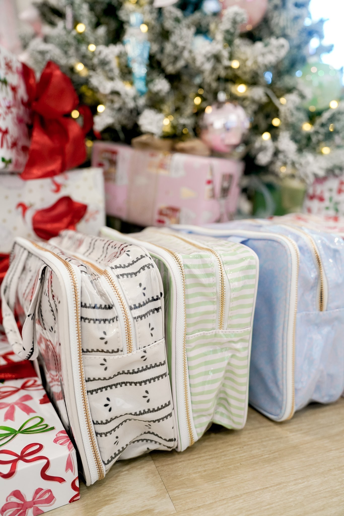 KenzKustomz Clear Coat Toiletry Case