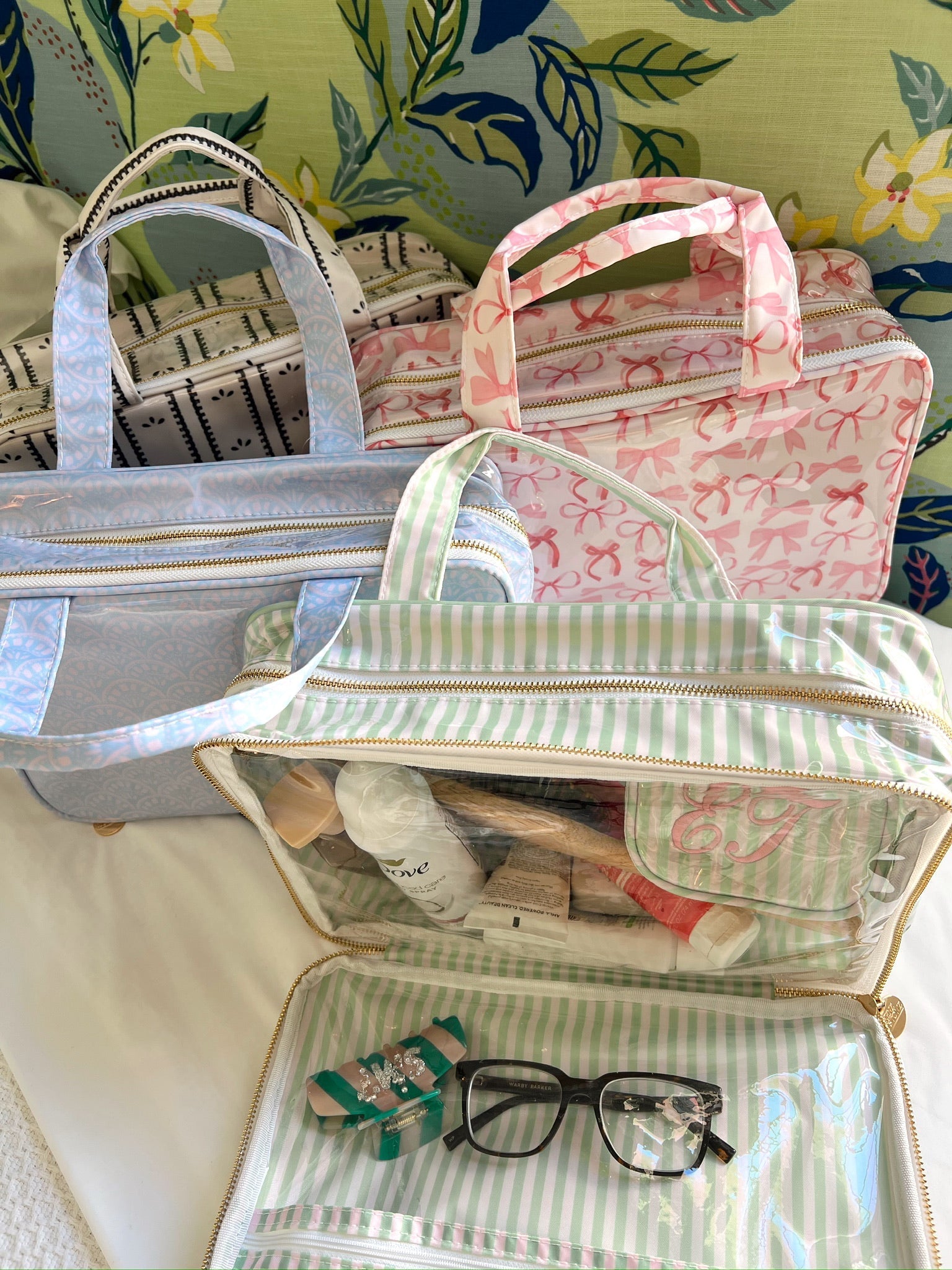 KenzKustomz Clear Coat Toiletry Case