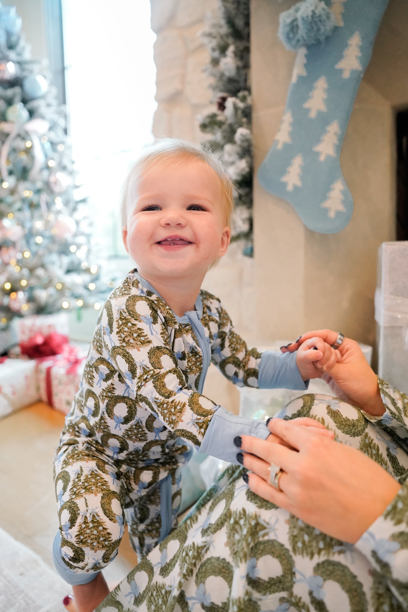 KenzKustomz Deck the Halls - Bamboo Sleeper