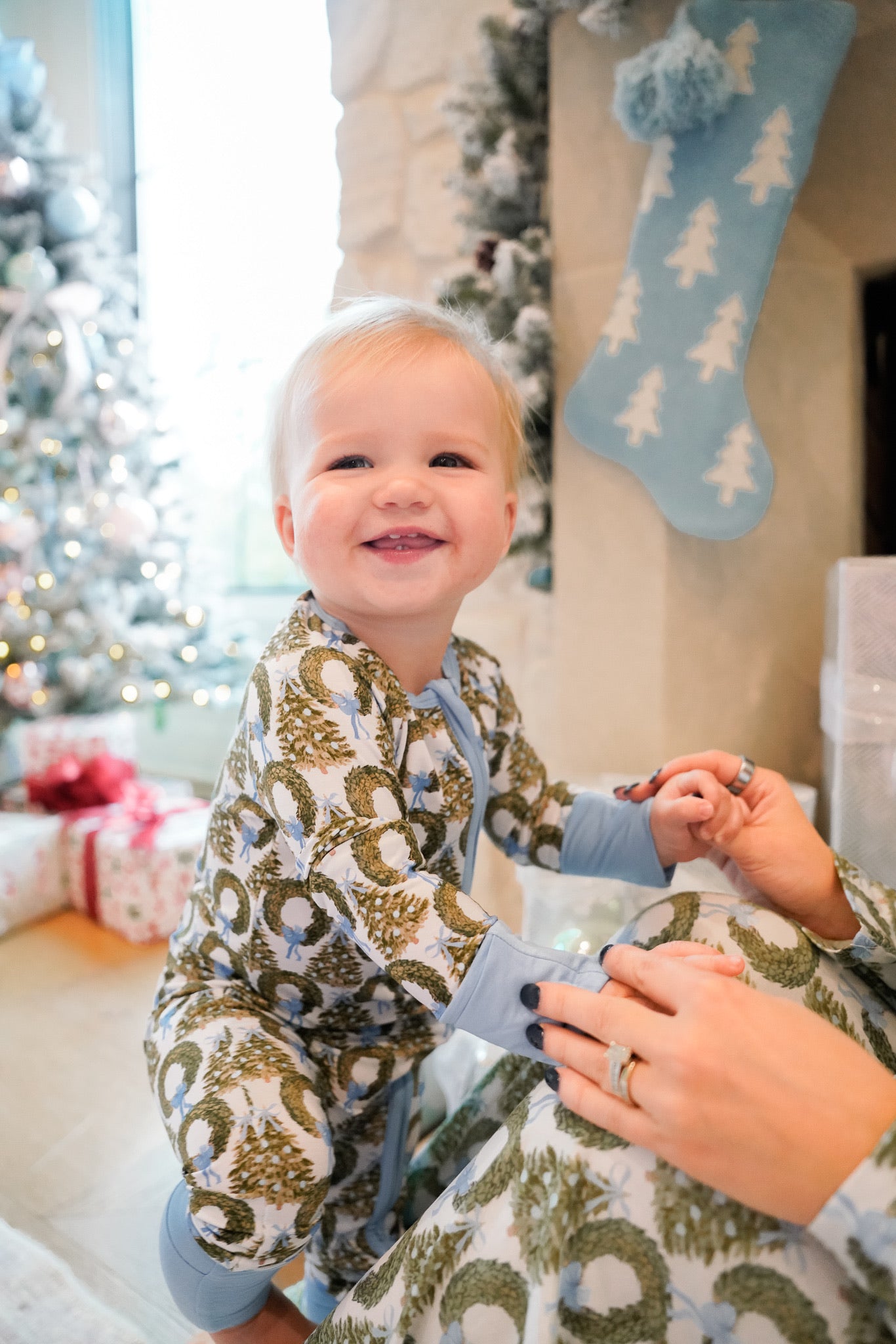 KenzKustomz Deck the Halls - Bamboo Sleeper