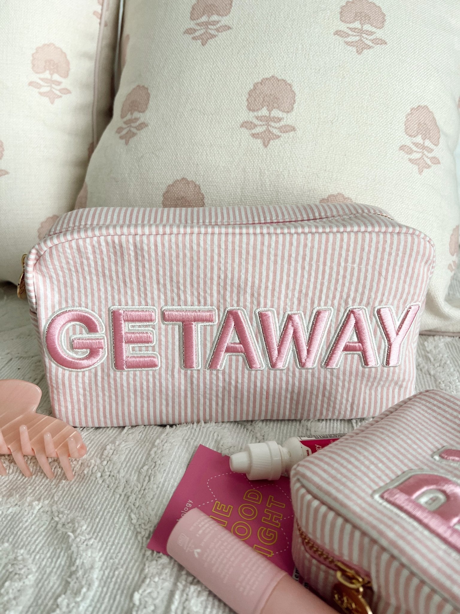 KenzKustomz Getaway Large - Pink Stripe