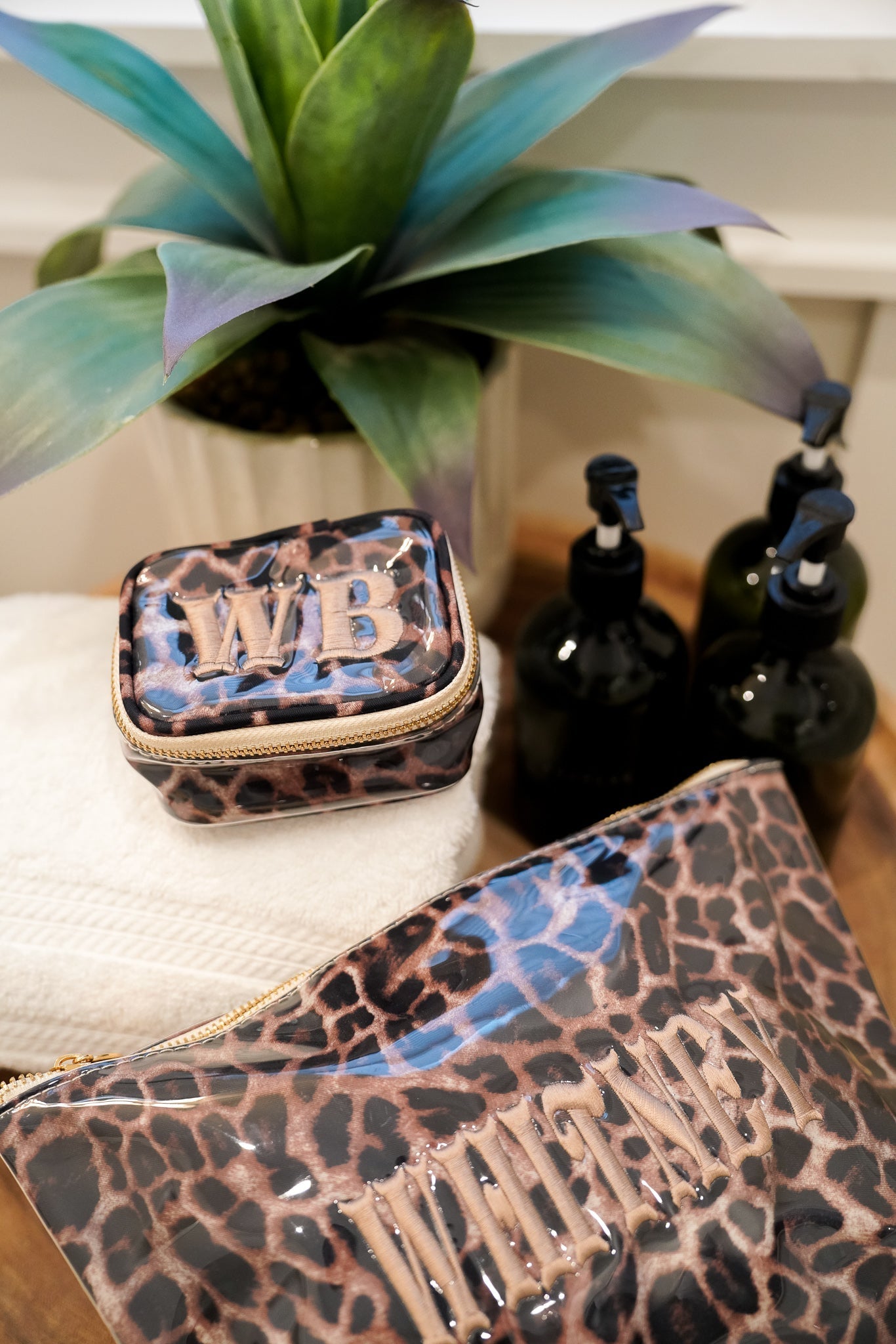 KenzKustomz Leopard - Clear Coat Bag For Embroidery