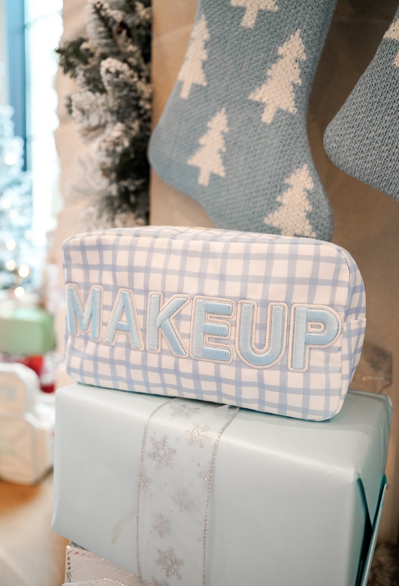 KenzKustomz Makeup - Blue Trellis Nylon Large Bag