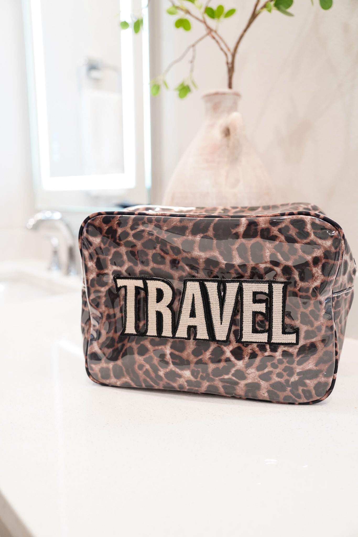 KenzKustomz Travel - Leopard Clear Coat XL Bag
