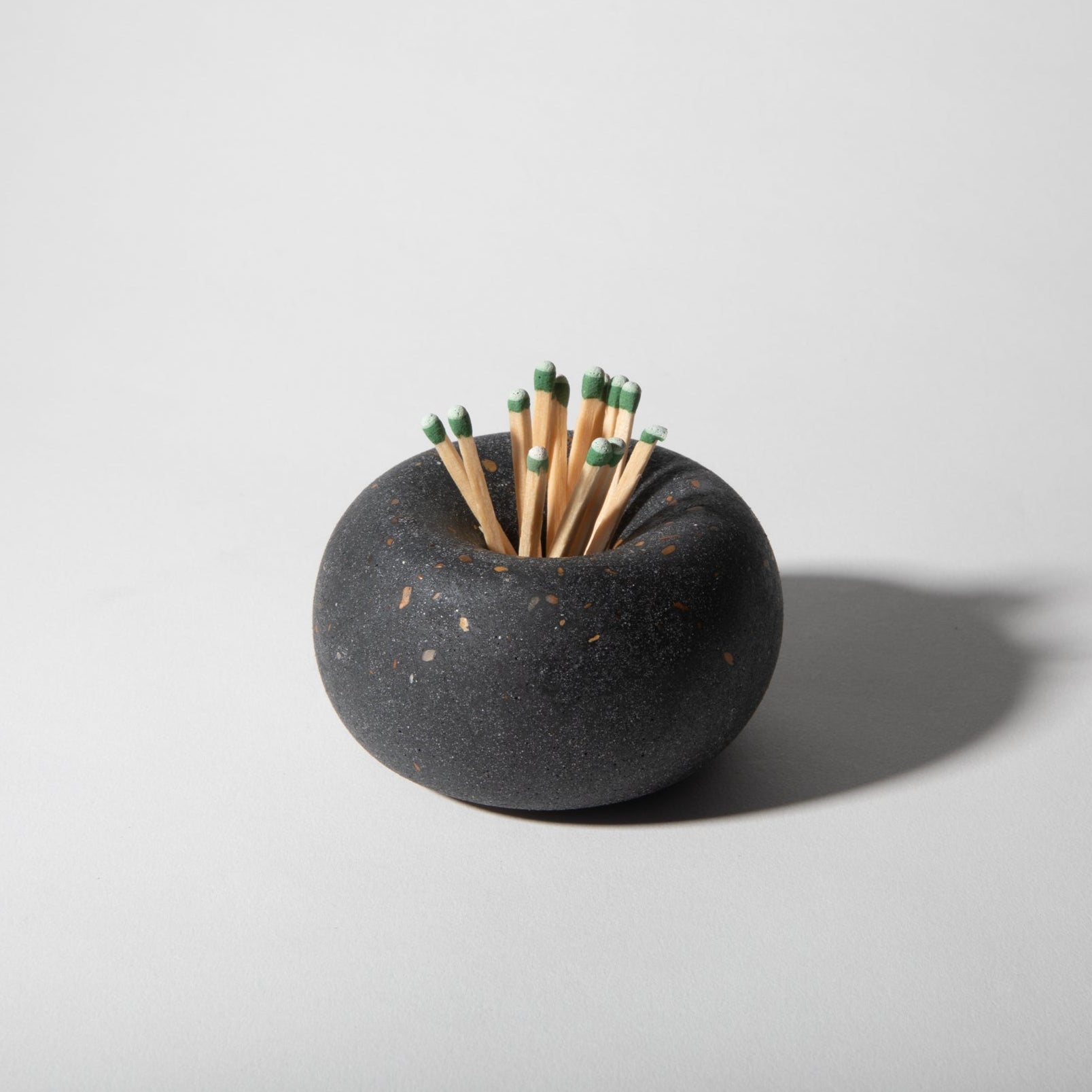 Pretti.Cool Bubble Matchstick / Palo Santo Holder | Black Terrazzo