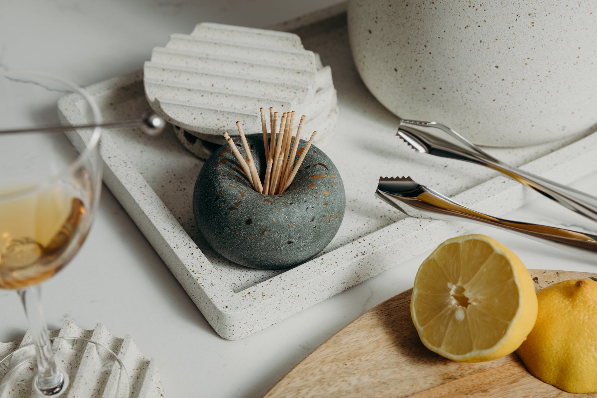 Pretti.Cool Bubble Matchstick / Palo Santo Holder | Dark Green Terrazzo