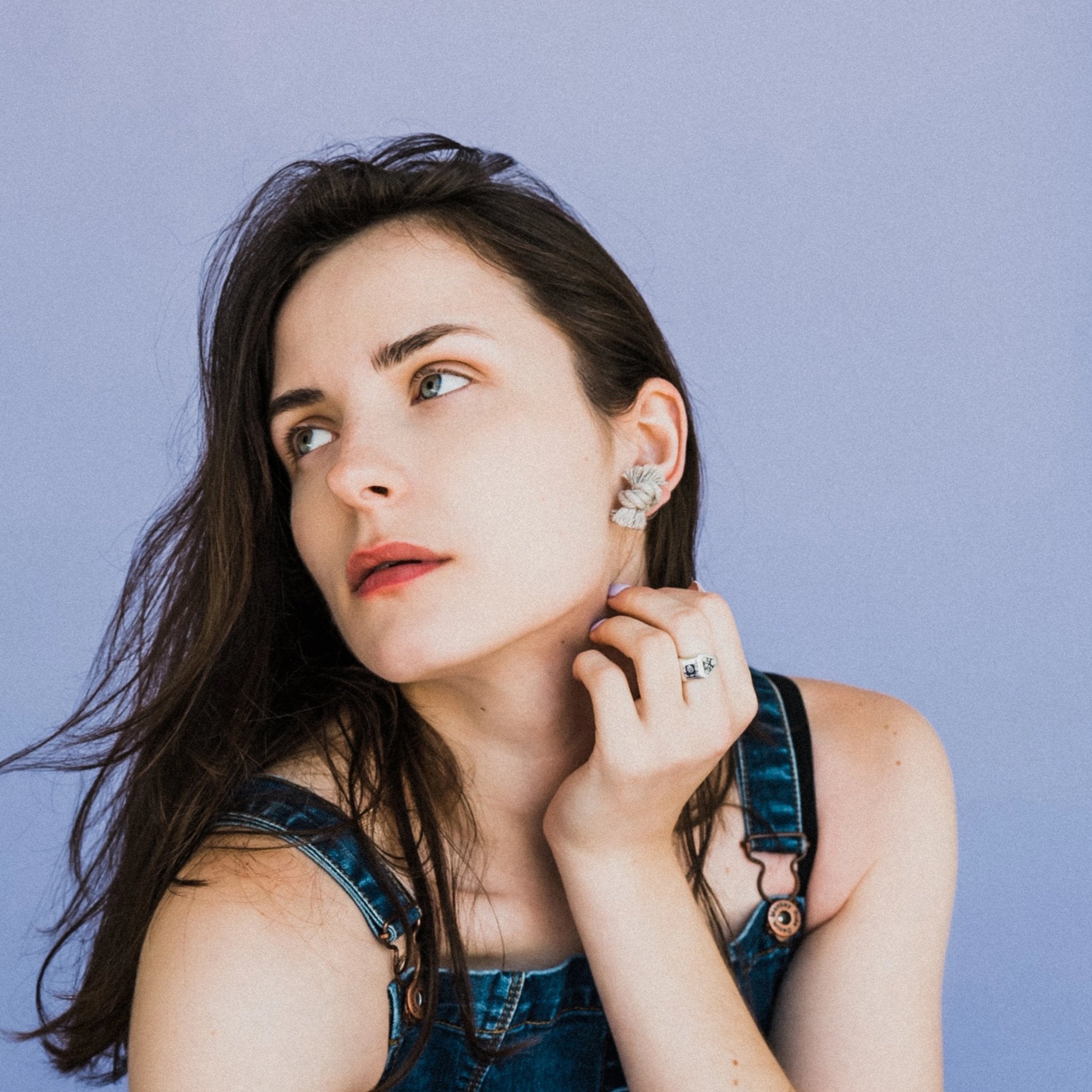 Pretti.Cool Knot Earrings | Natural Linen