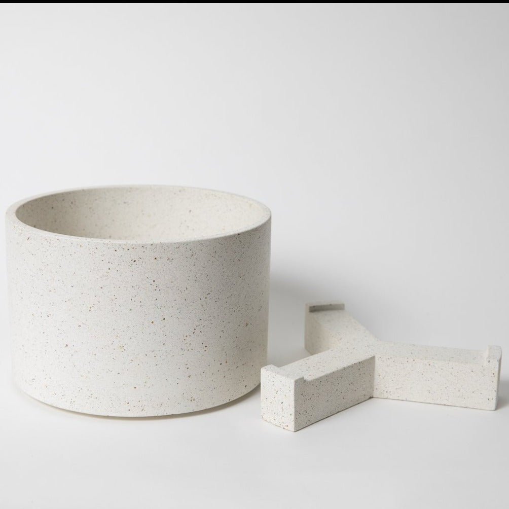 Pretti.Cool Large Planter w/ Base