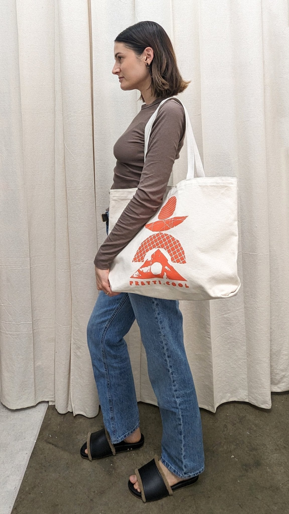 Pretti.Cool Pretti.Cool Tote