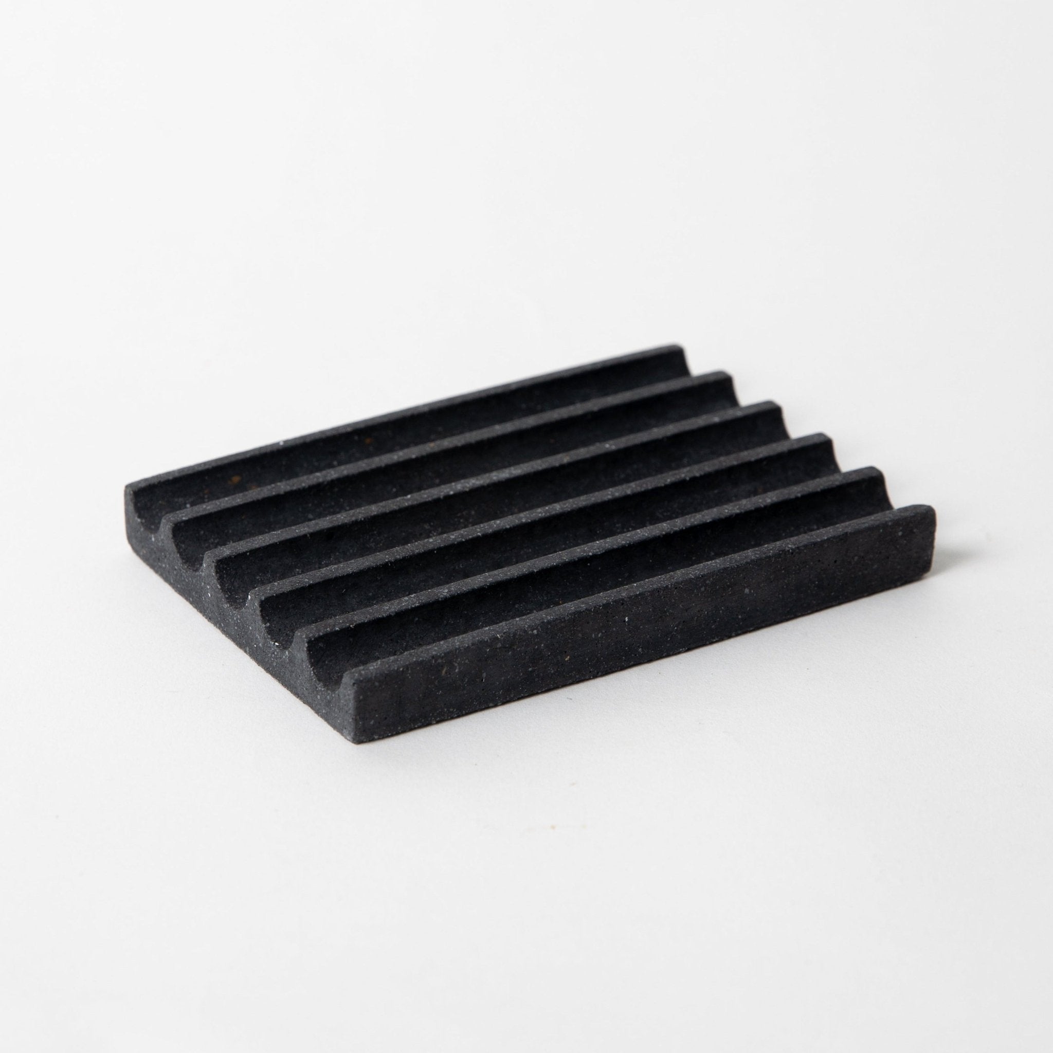 Pretti.Cool Soap Dish | Black Terrazzo