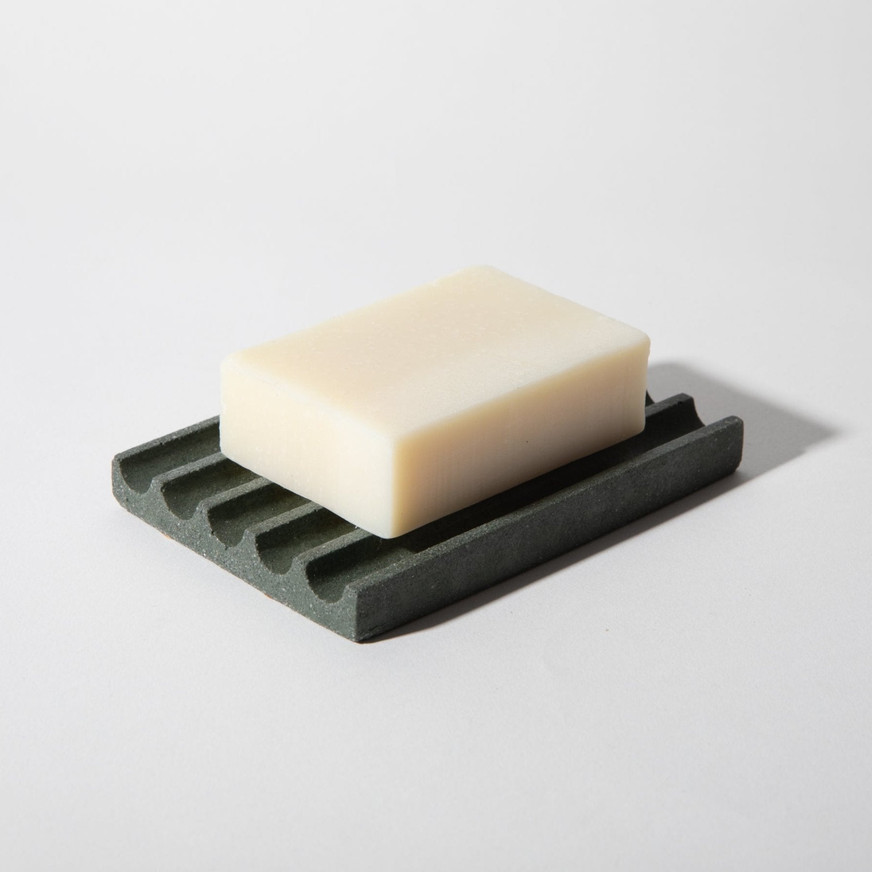 Pretti.Cool Soap Dish | Dark Green Terrazzo