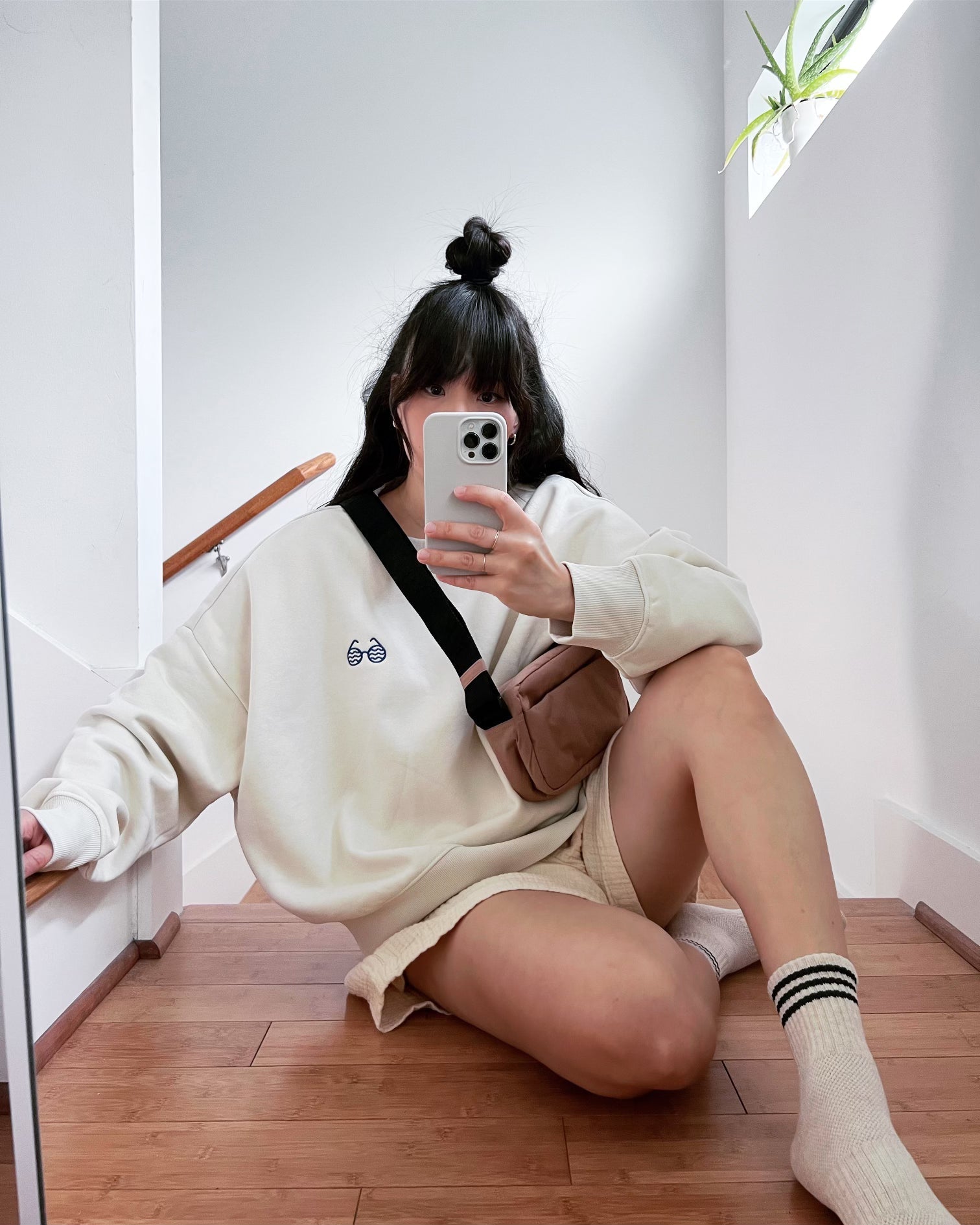 Pretti.Cool Sunnies Crewneck