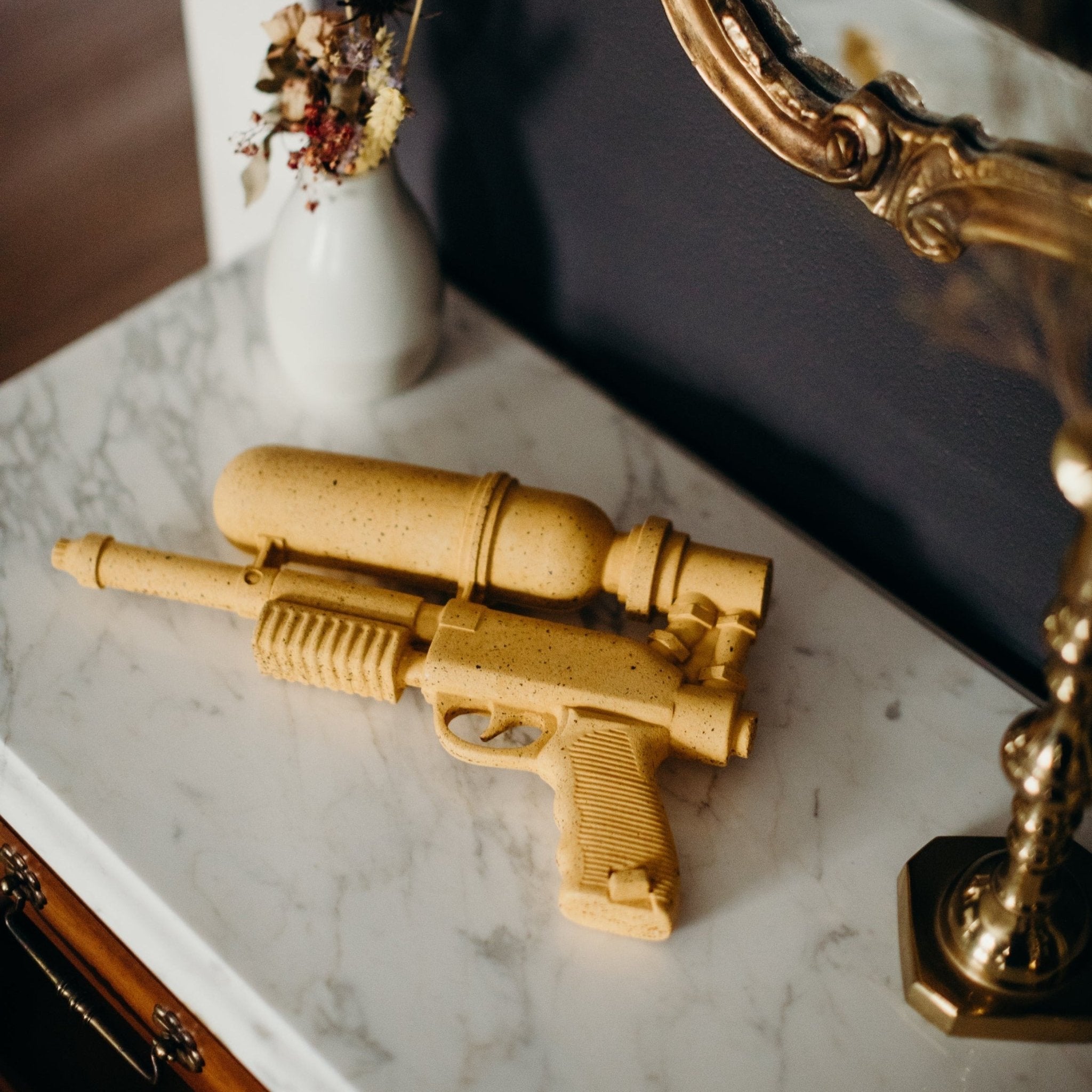 Pretti.Cool Ultra Sprayer Sculpture