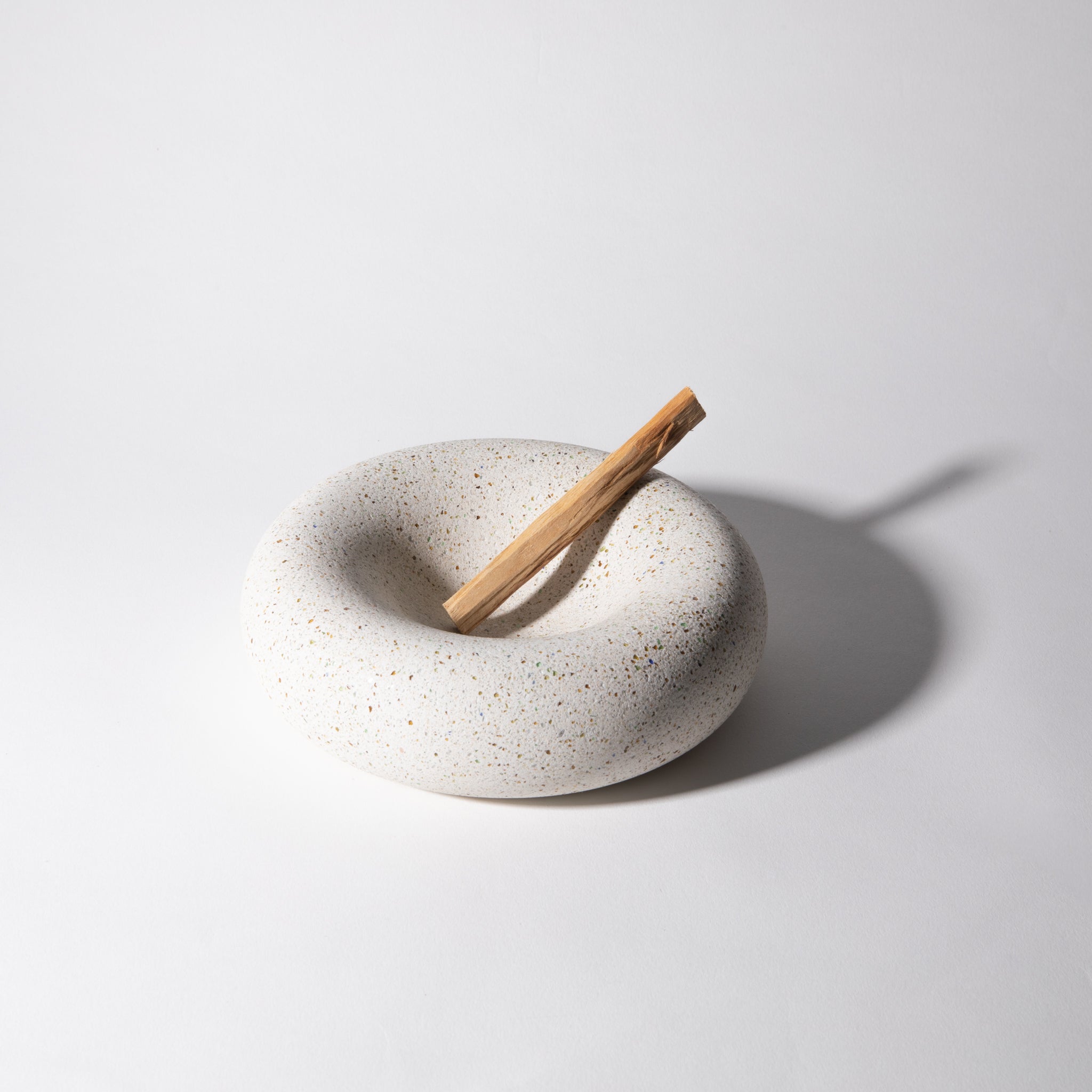 Pretti.Cool Bubble Catch All (Small) | White Terrazzo