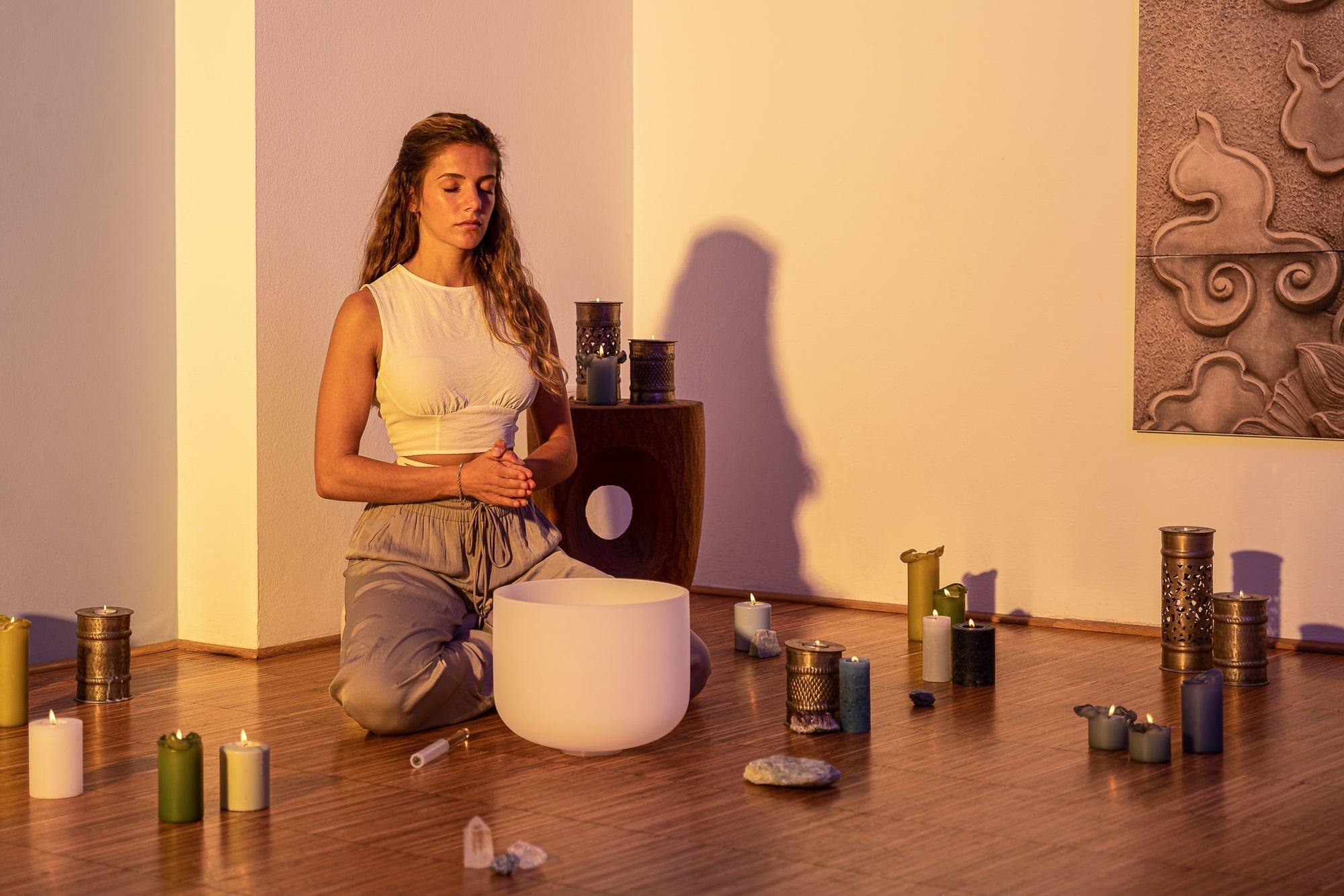 Sound Healing LAB 432 Hz Crystal Singing Bowl Chakra Set - 7 Pure White Quartz Bowls (8"–14")