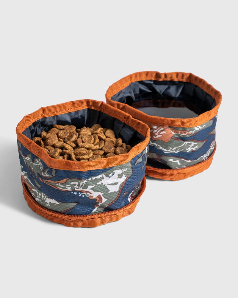 United By Blue (R)evolution™ Collapsible Double Dog Bowl